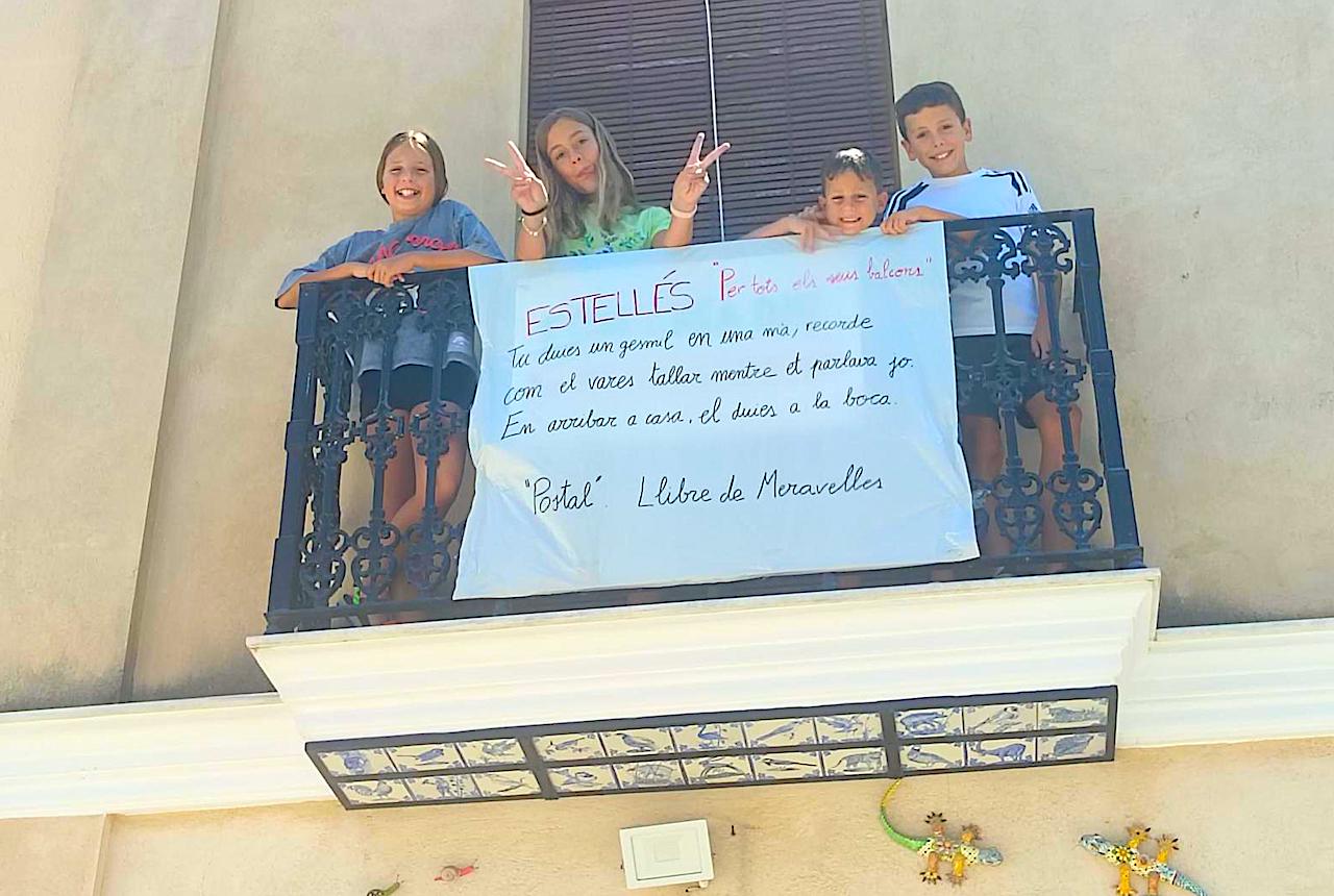 Exposició 'Estellés, ... per tots els seus balcons', a la Vall de Vernissa