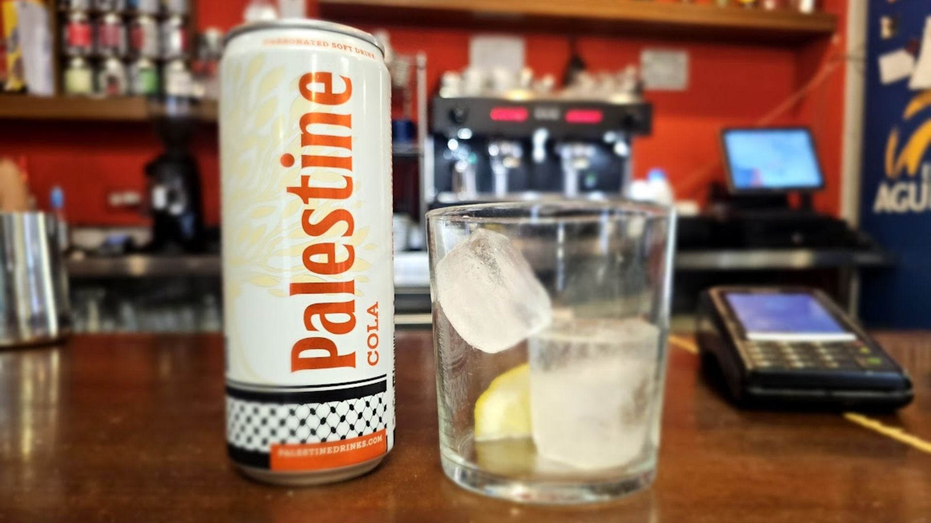 Palestine cola, la beguda solidària ja disponible per ajudar el poble palestí