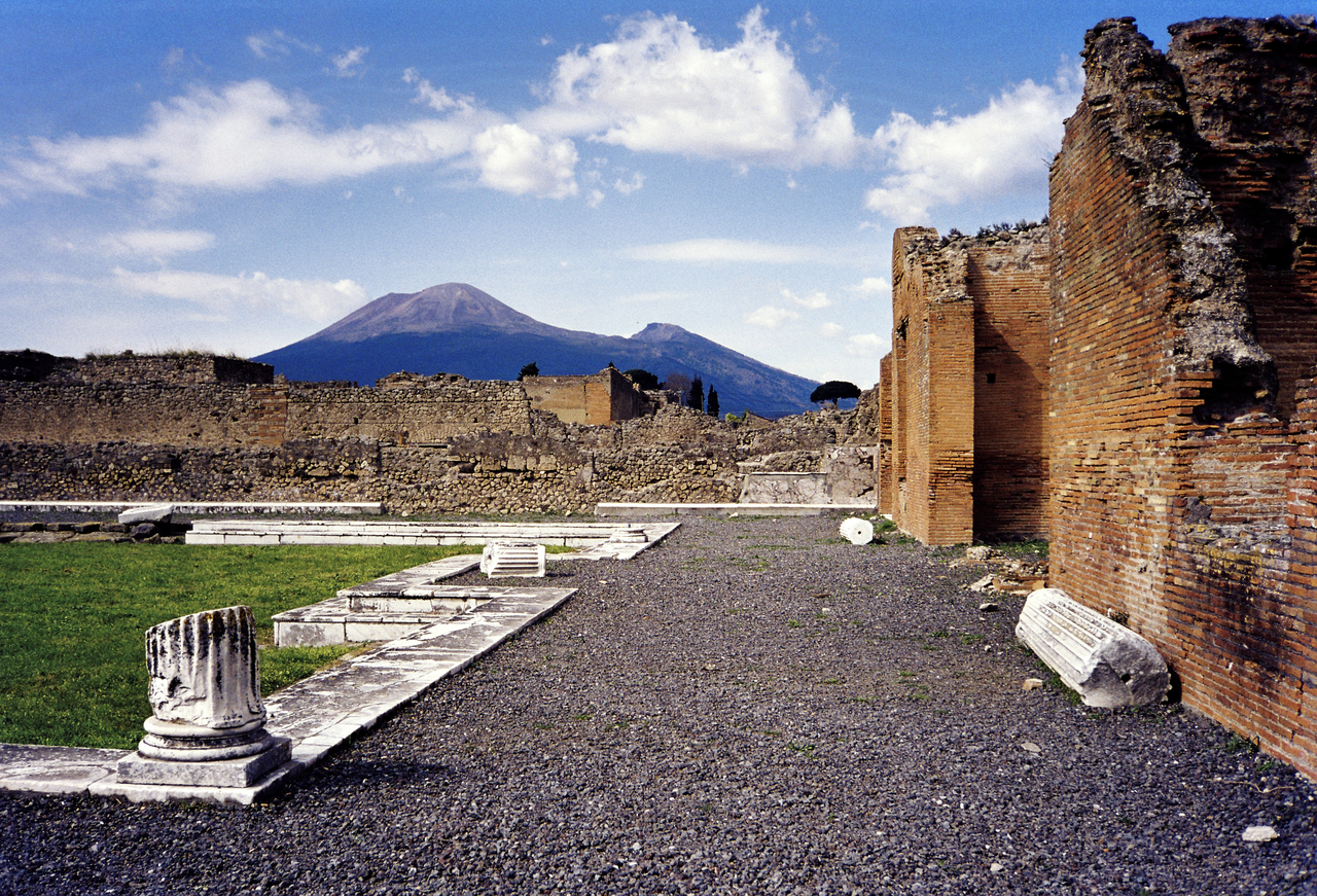 El Vesuvi vist des de Pompeia | Wikimedia Commons