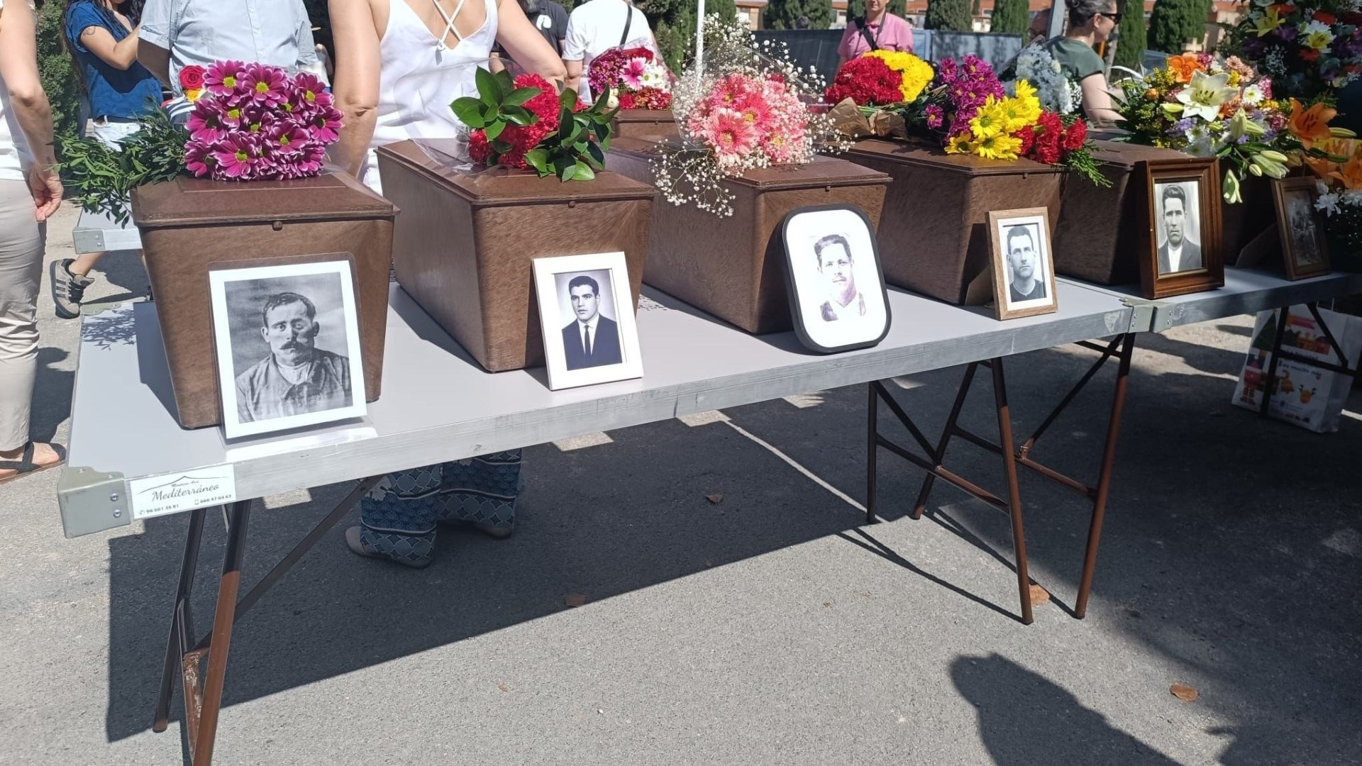 Imatges d'algunes de les persones represaliades pel franquisme al cementeri d'Alacant