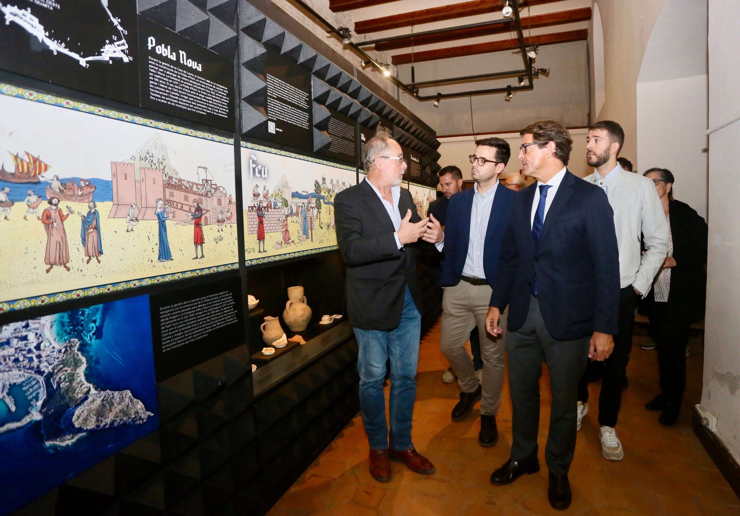 Inauguració de l'exposició 'Llúria, senyors i senyores de la terra', al Palau Comtal de Cocentaina