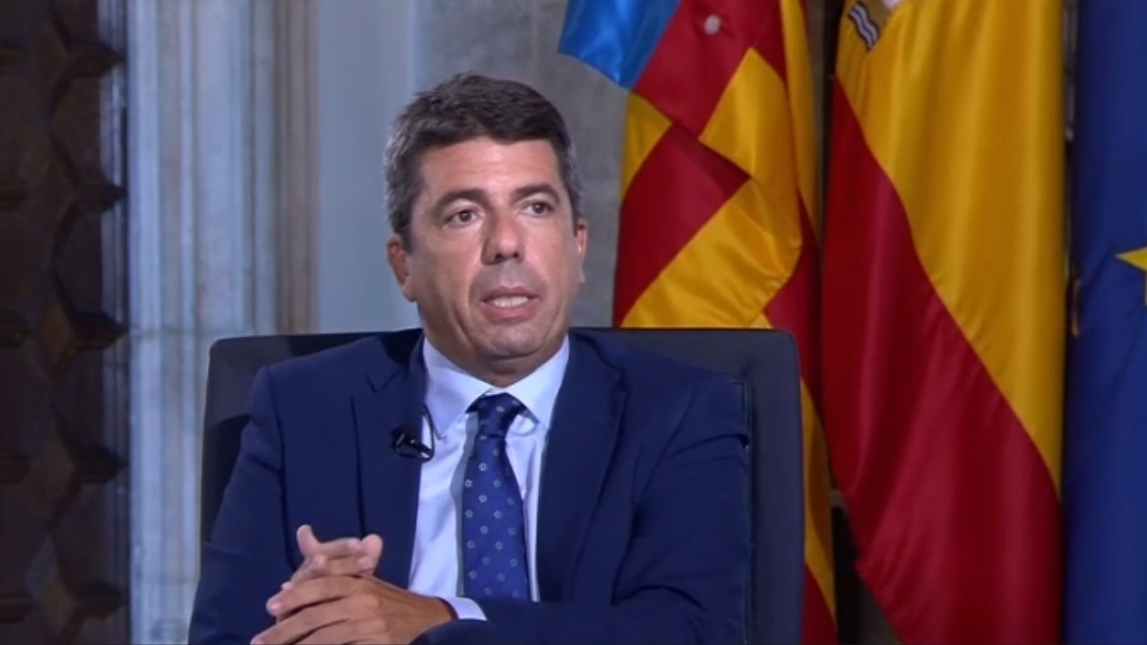 Fotograma de l'entrevista a Carlos Mazón, president de la Generalitat en el Palau el 9 d'Octubre.