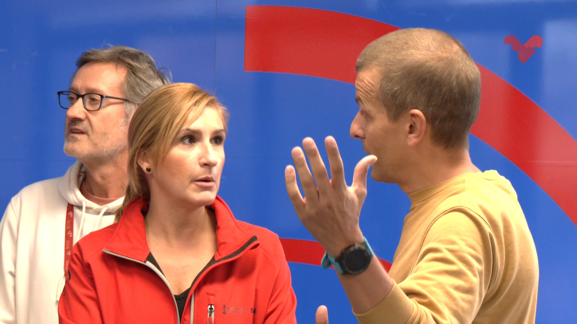 Salomé Pradas en el lloc de comandament de l'112 el dia de la dana. Vídeo d'emergències.