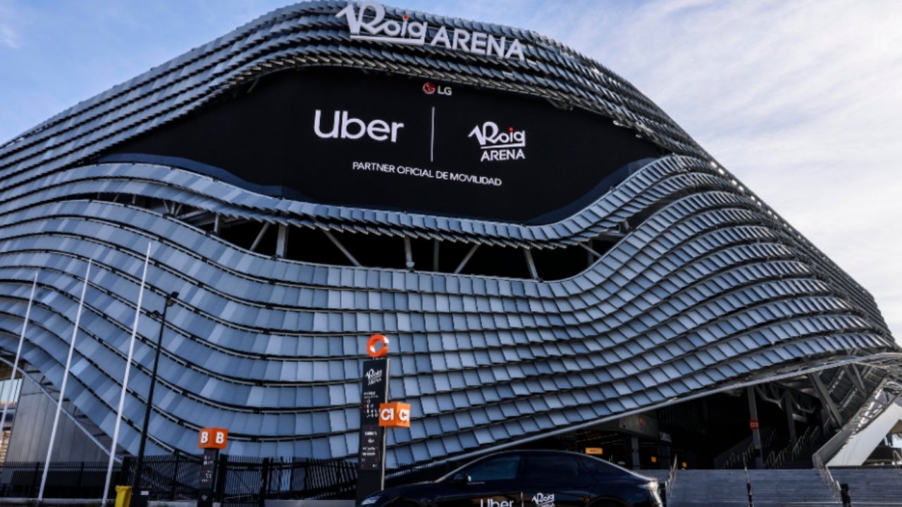 Foto de l'anunci de l'acord de patrocini