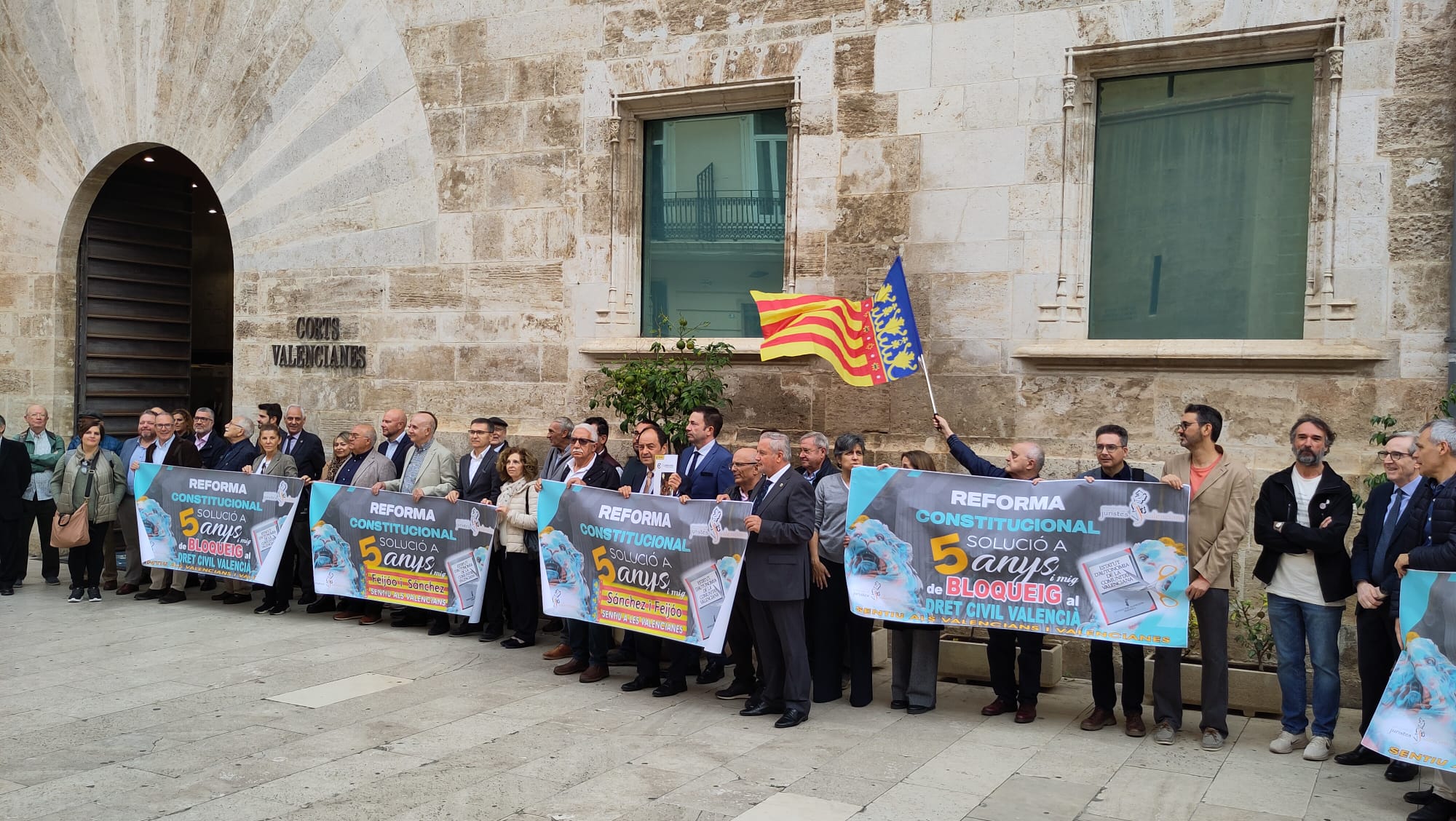 Sindicats, patronals, col·legis professionals i entitats cíviques han donat suport a la reivindicació del dret civil valencià