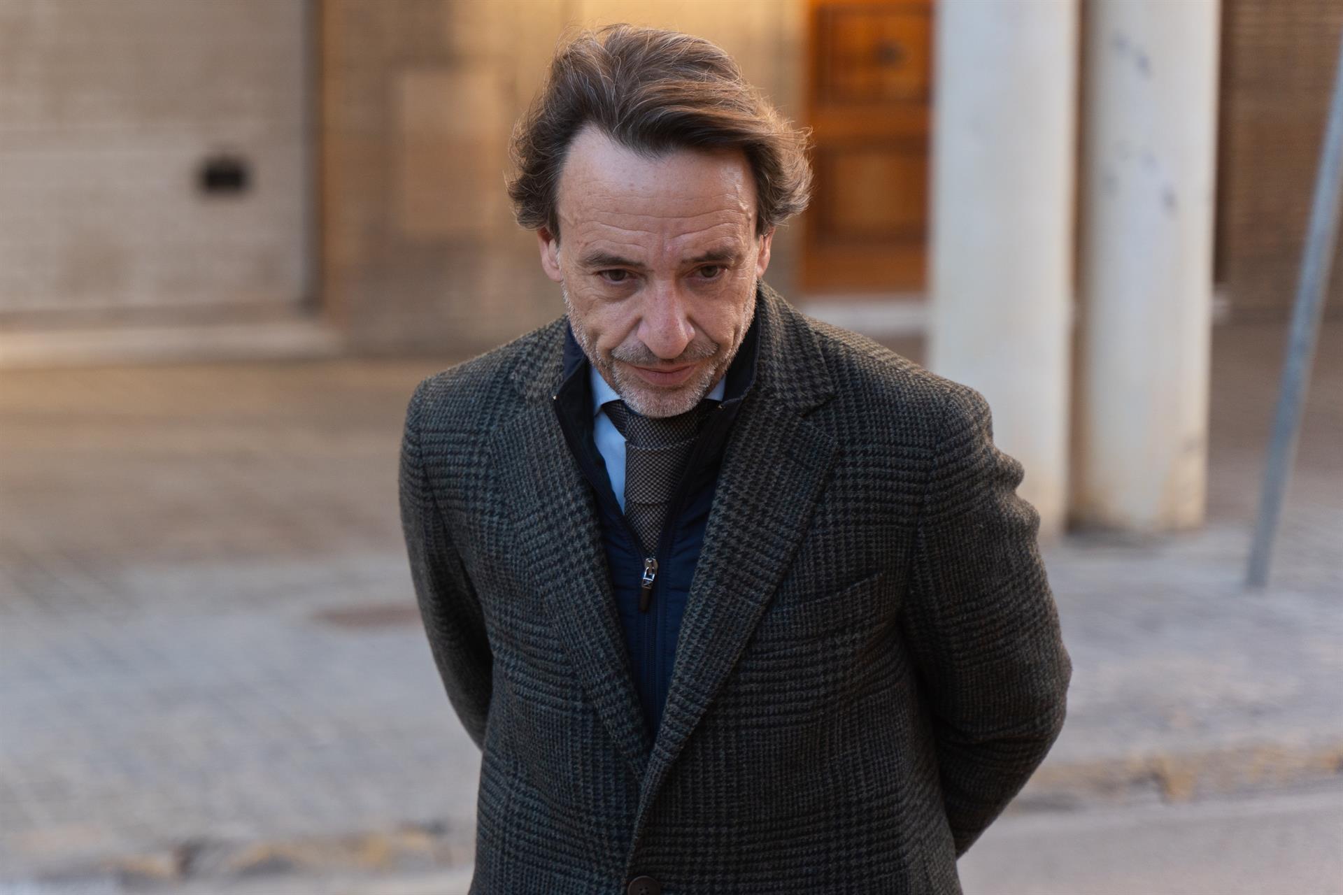 El cap de gabinet de Mazón, José Manuel Cuenca, a la seua arribada als jutjats de Catarroja | Jorge Gil | EP
