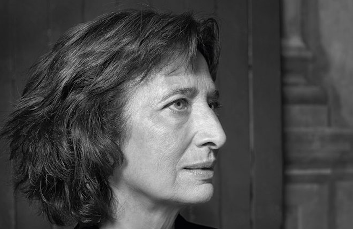 Victoria Cirlot, catedràtica emèrita de la Universitat Pompeu Fabra de Barcelona, ofereix una conferència al Monestir de la Valldigna