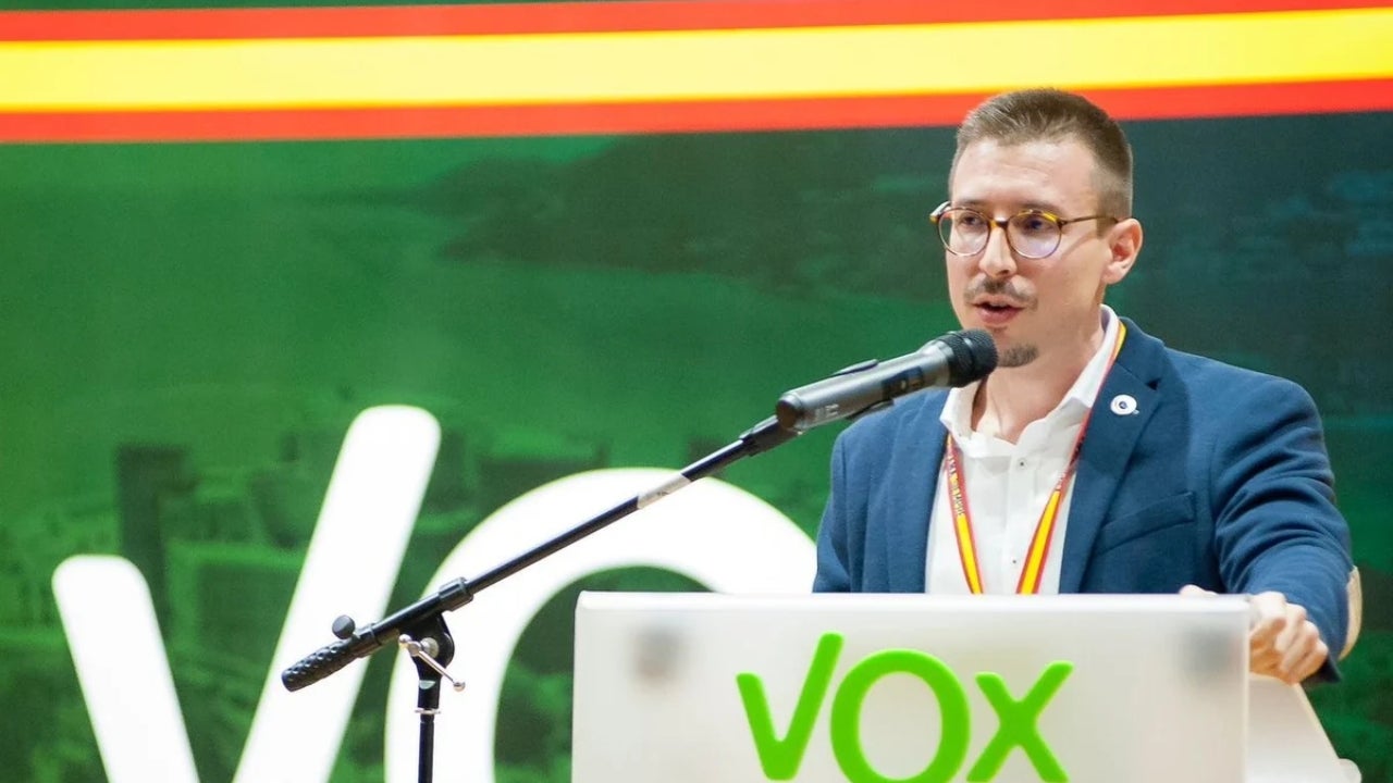 Alberto Vidal, és el regidor de Familia i Infància de Castelló de la Plana. Vox.