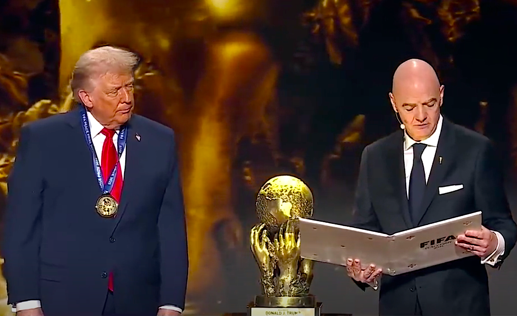 Trump és ben satisfet per Infantino | EP