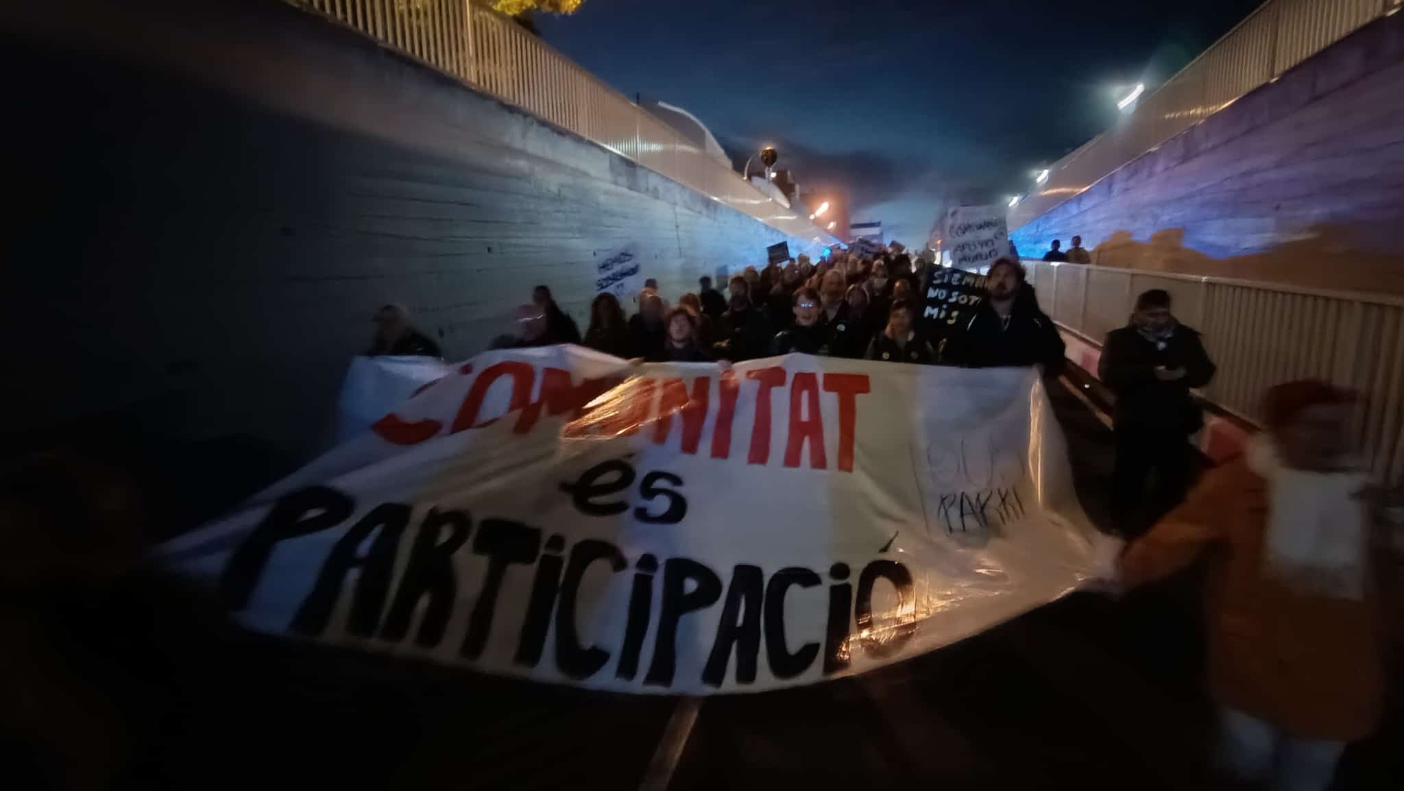 La marxa va recórrer el quilòmetre i mig entre el Parc Alcosa i l'Ajuntament d'Alfafar