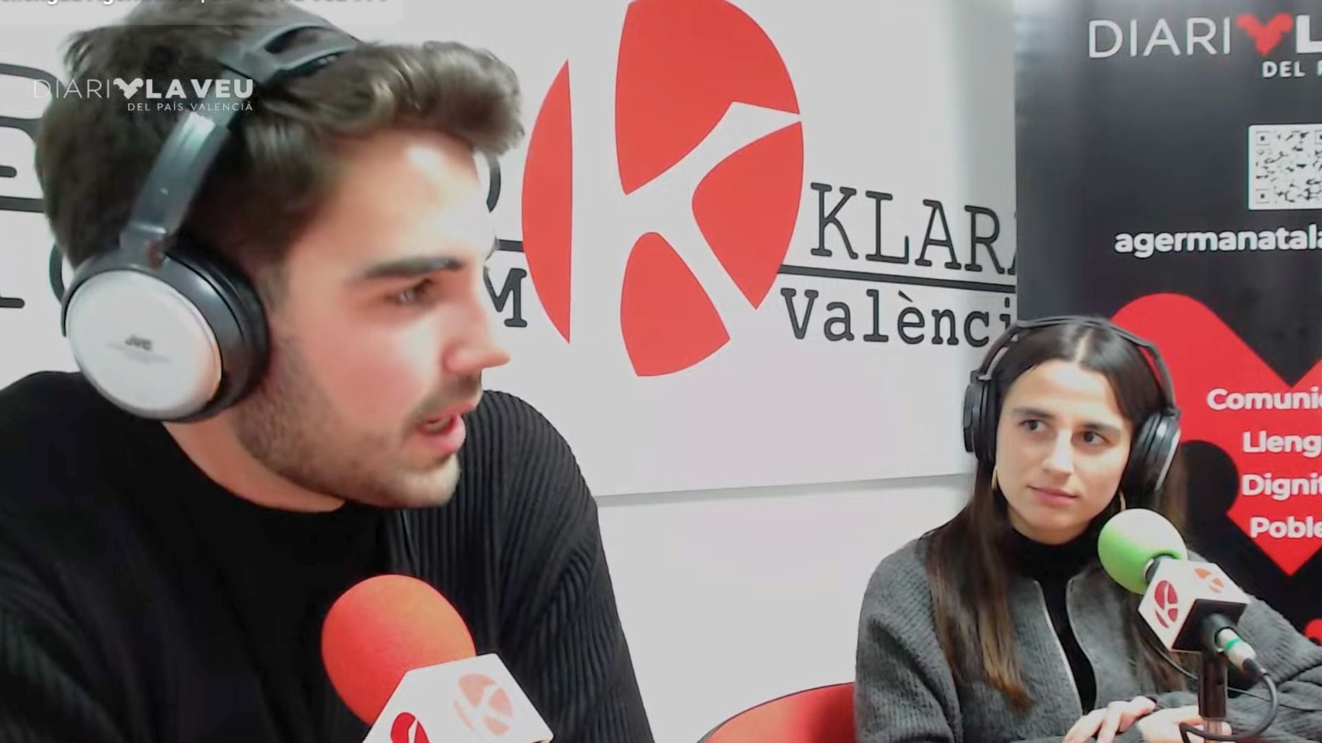 Àxel Gallén i Blanca Garcia-Oliver en els estudis de Ràdio Klara a València. DLV.