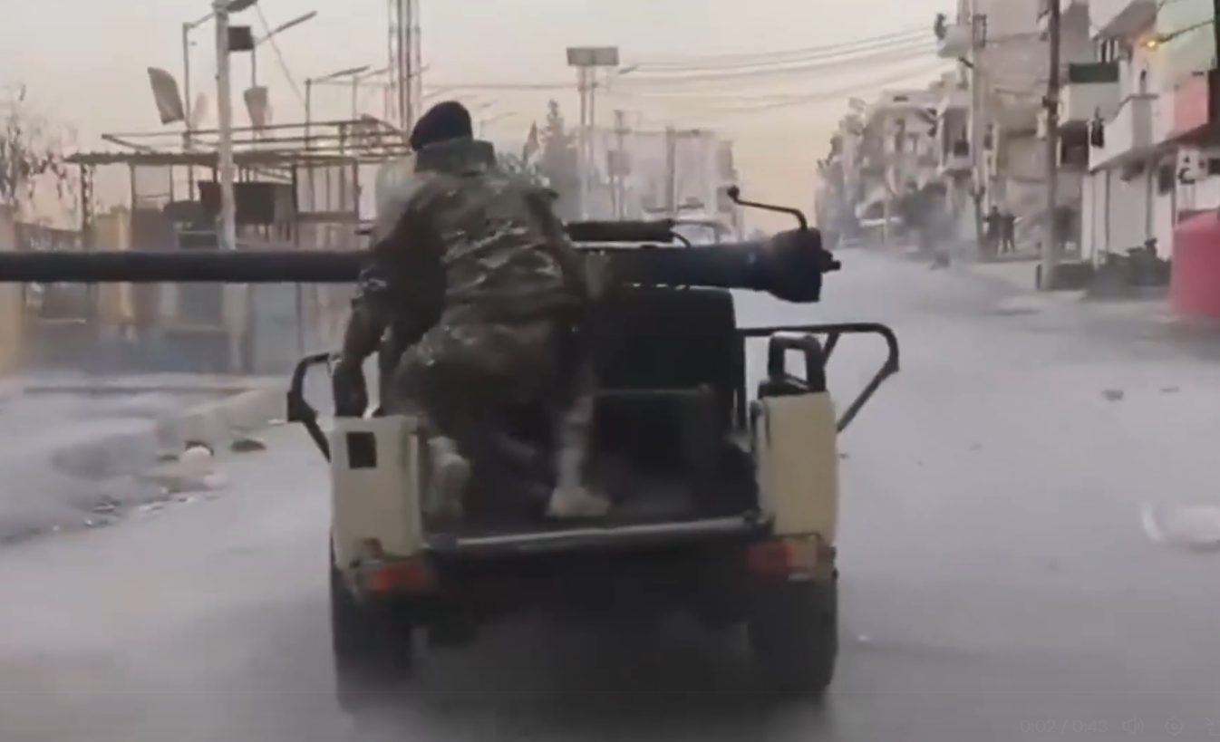 Milicians pròxims del Govern sirià disparen artilleria contra els barris kurds d'Alep