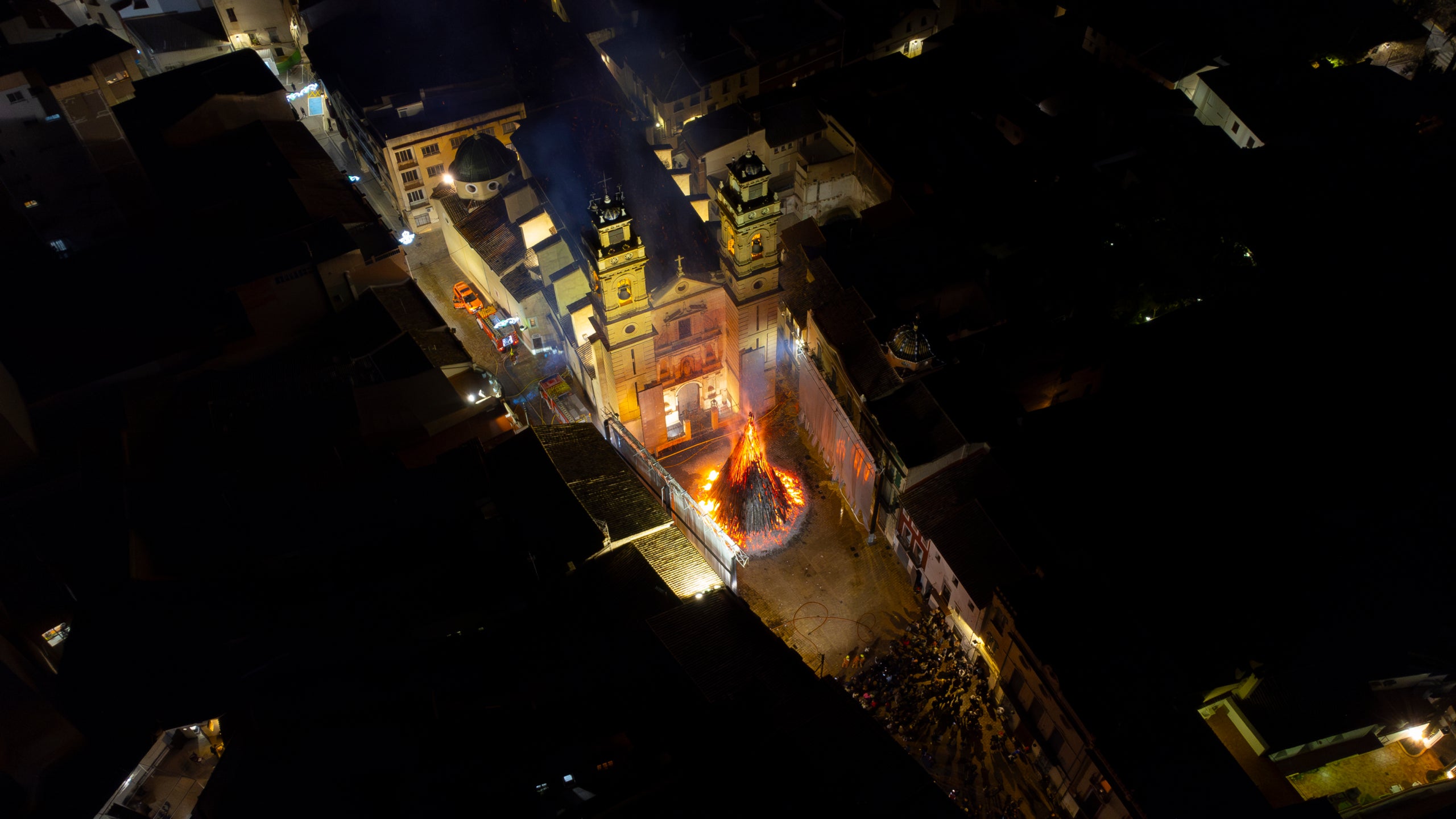 Imatge aèria de la Foguera Més Gran del Món a Canals