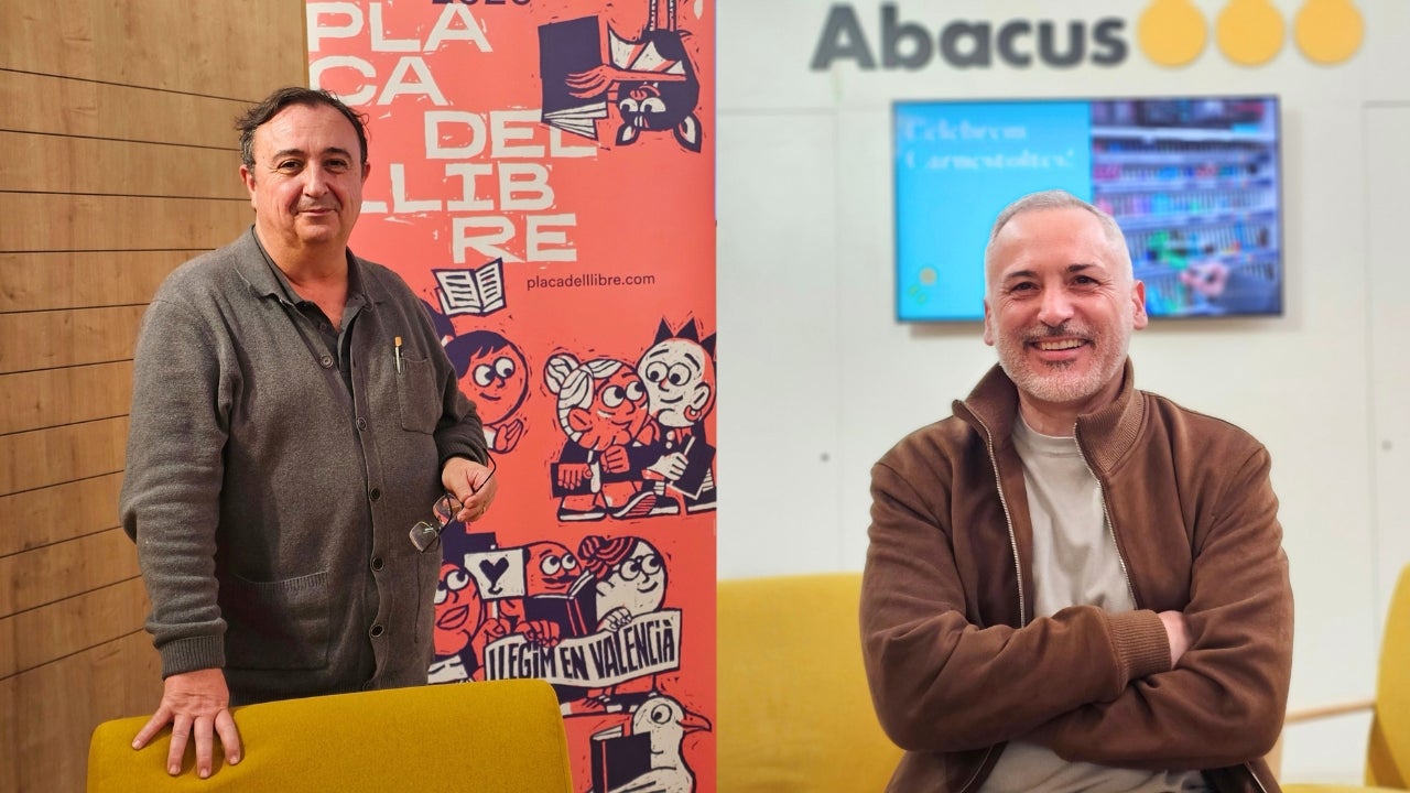 Rafa Domínguez, director de la plaça del llibre i Marcos Montero, director territorial d'Abacus