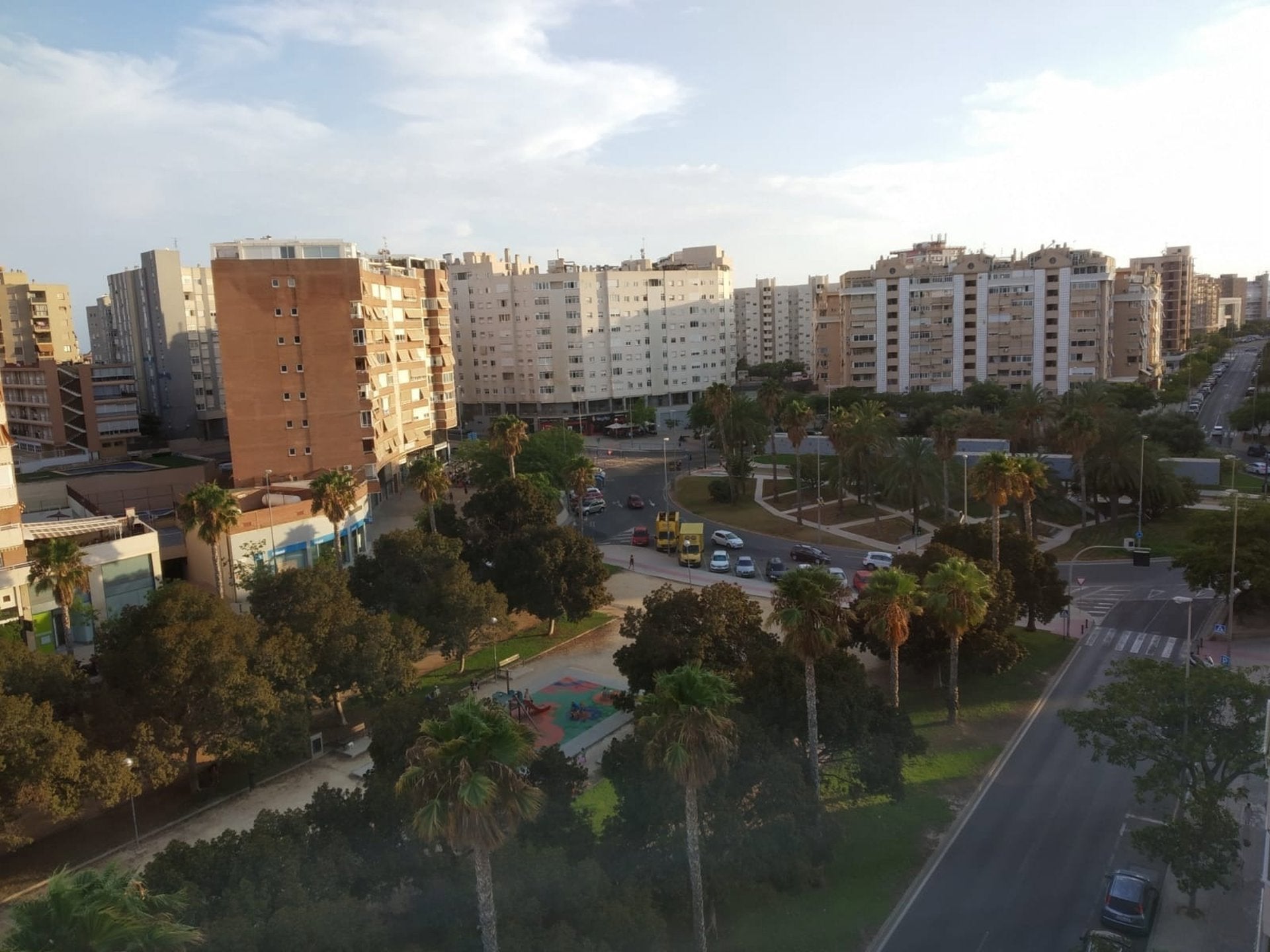 Glorieta Esportista Sergio Cardell a la platja de Sant Joan, a Alacant, en imatge d'arxiu