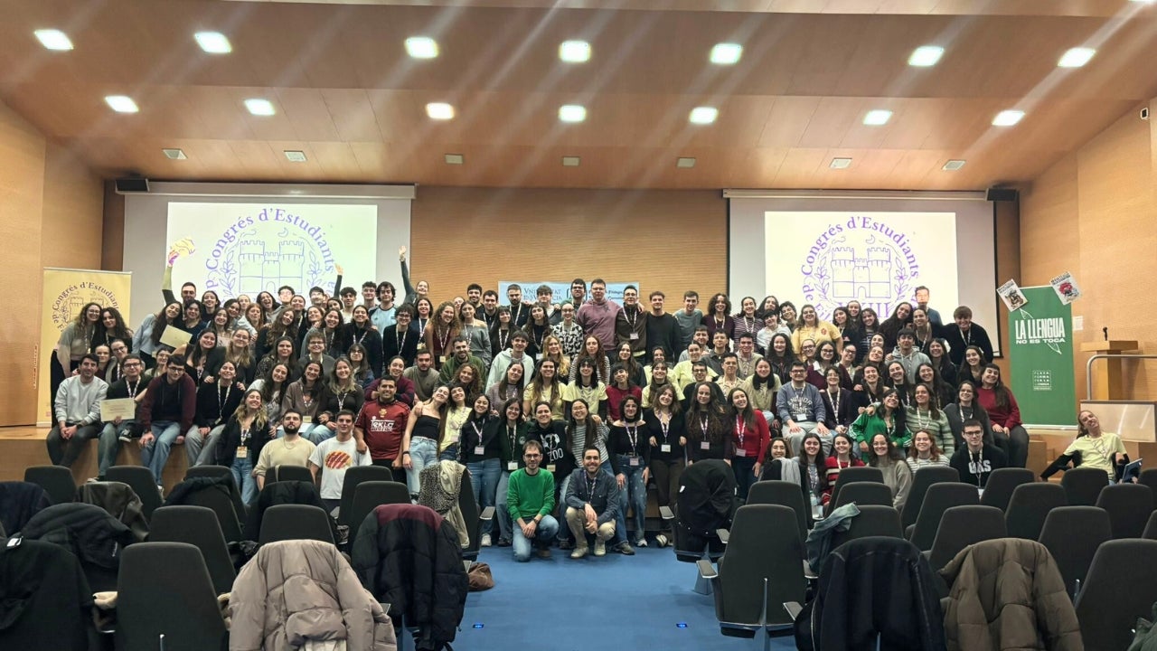 L'alumnat assistent al congrés de filologia catalana a València | @xxiiicongresestudiantsfilocat