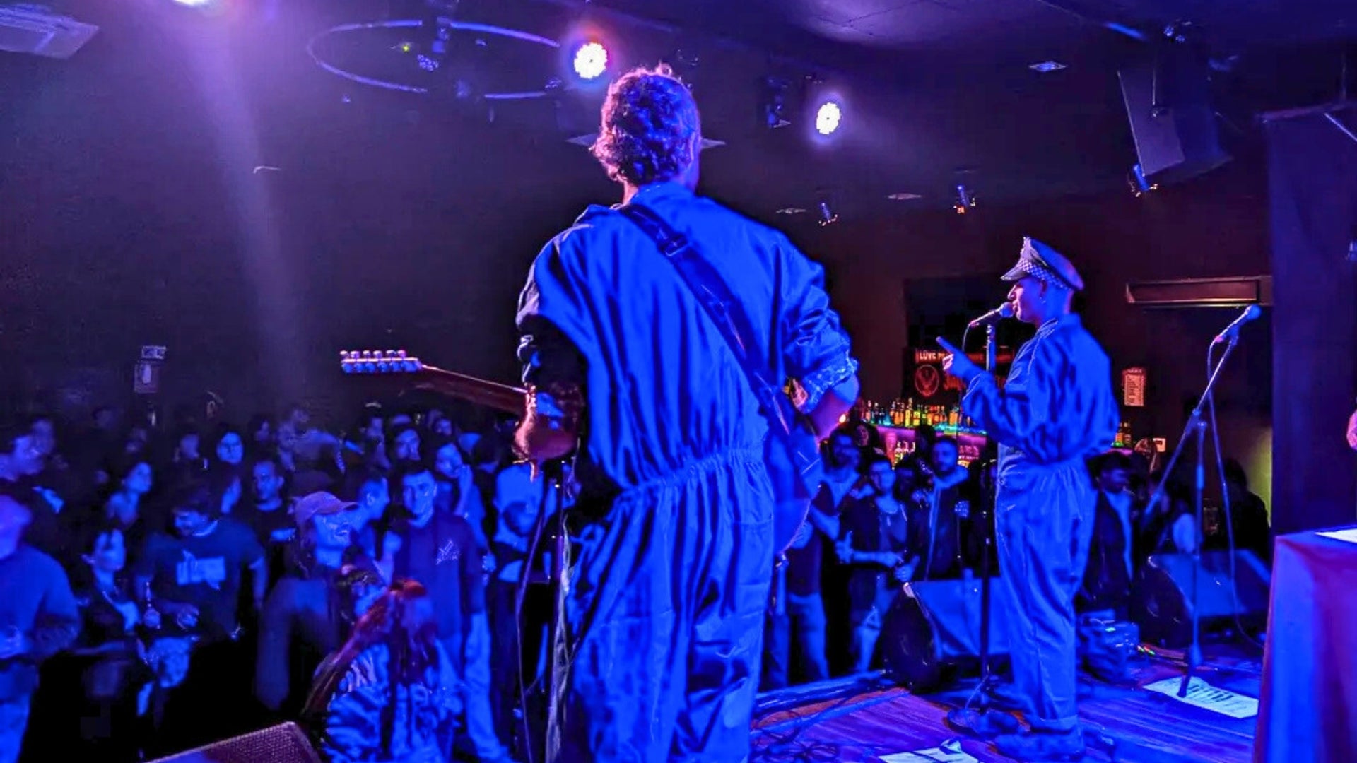 Sala Marearock durant l'actuació del grup Arre Ak | KaliNord.