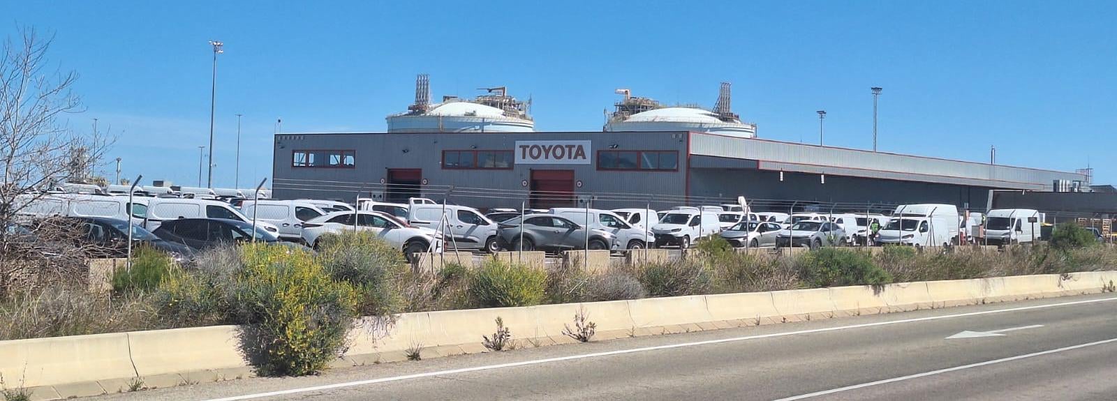 La plantilla de CEVA FVL en el centre logístic de Toyota del Port de Sagunt anuncia vaga del 30 de març al 2 d’abril