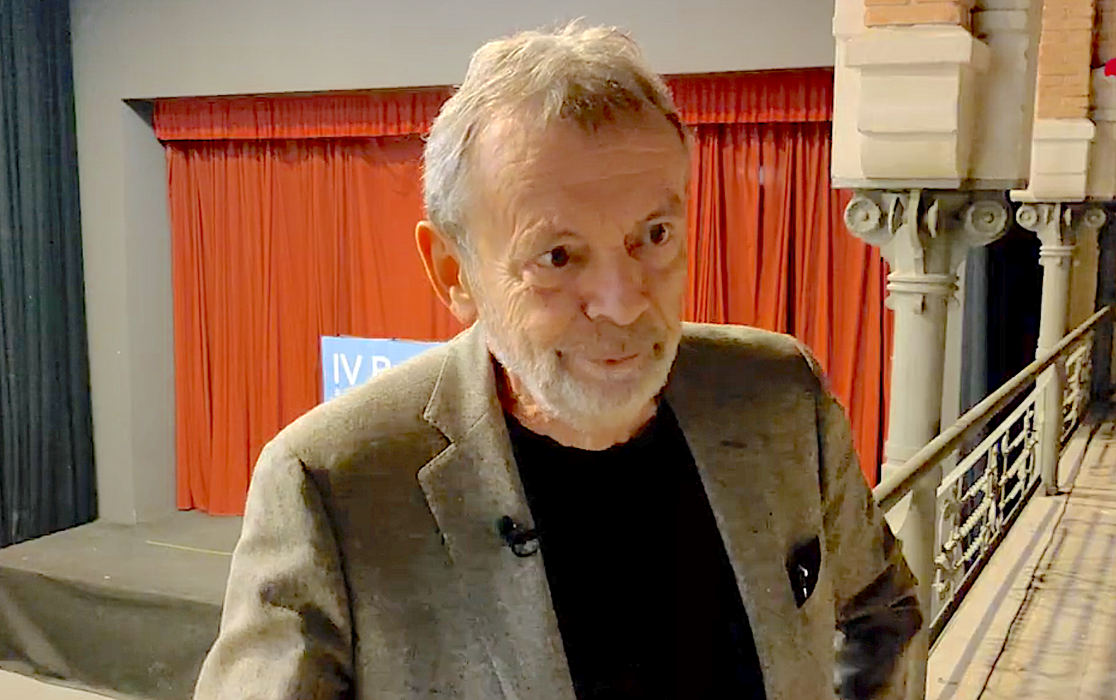 L'escriptor francés Pierre Lemaitre presenta 'Les belles promeses' (Bromera) a Carcaixent i València