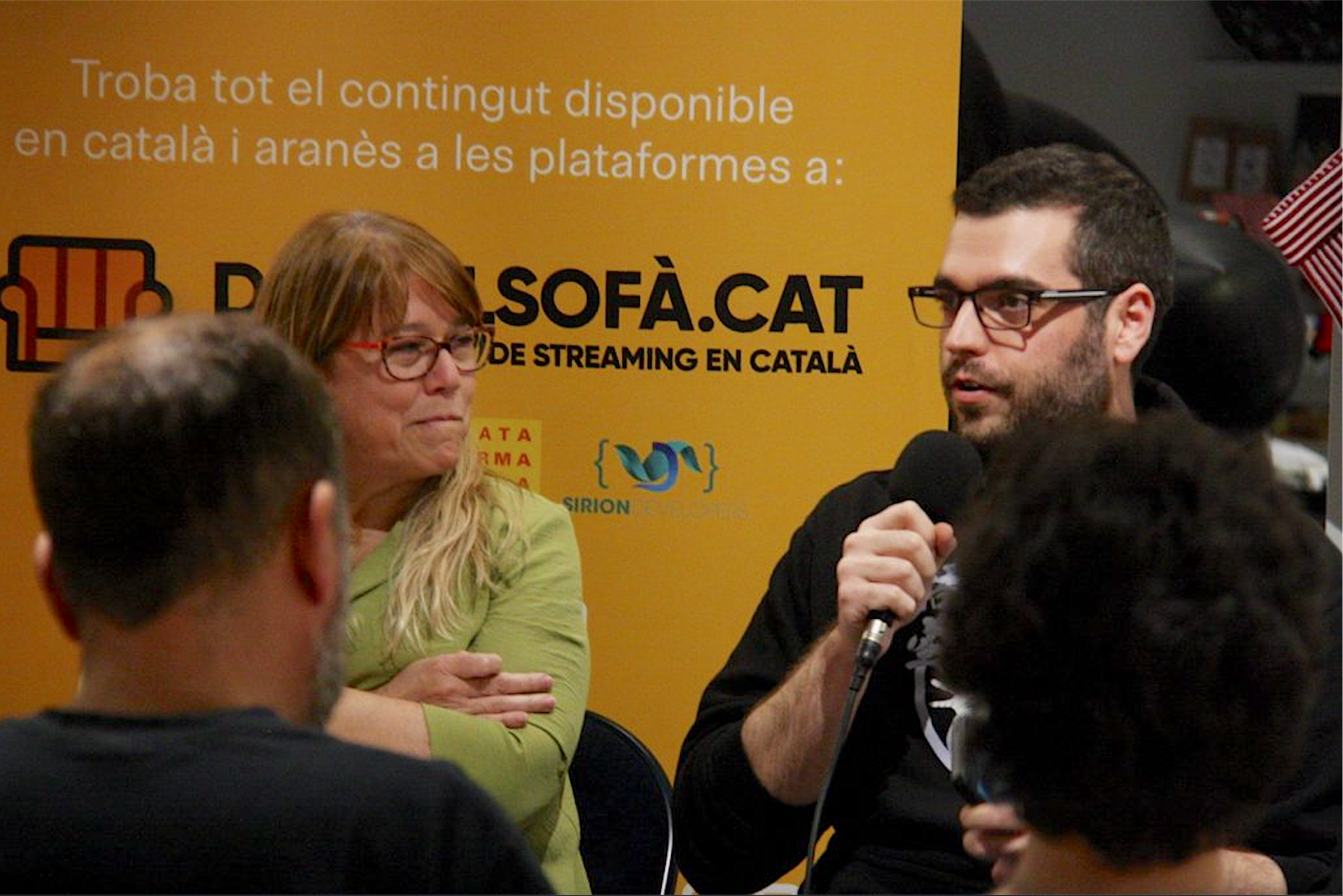 Àlex de la Guia, autor de '100 pel·lícules i 50 sèries doblades al català' (Onada)