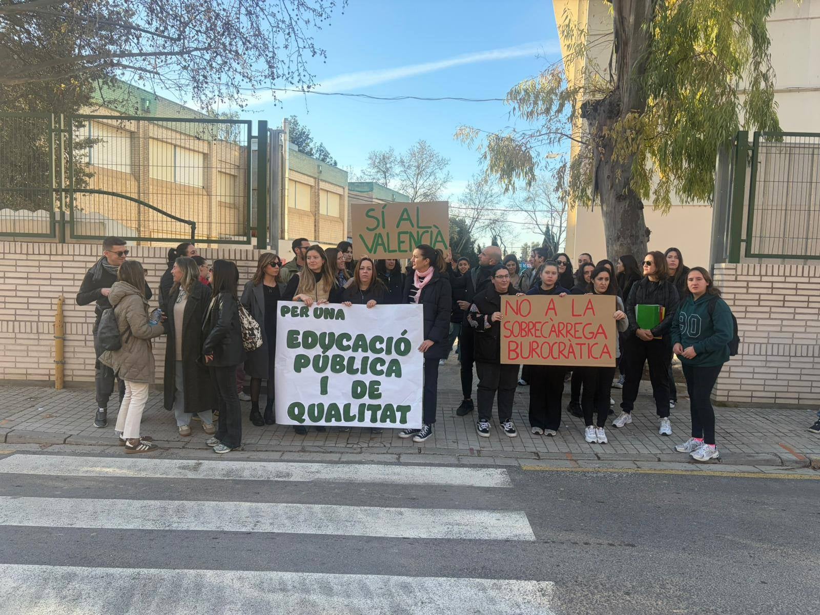Concentració aquest matí en un centre educatiu