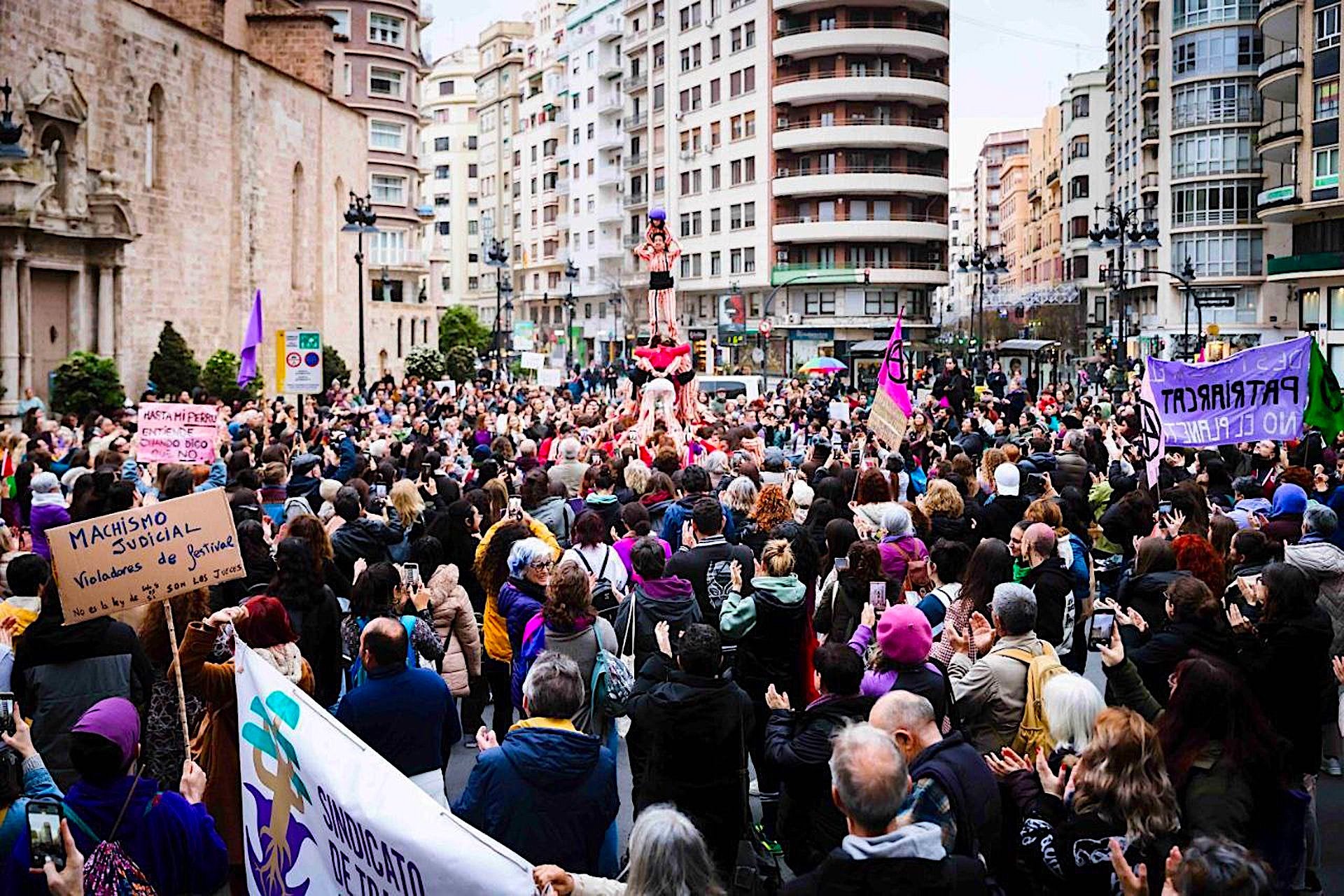 Manifestació del 8M a València convocada per l'Assemblea Feminista de València