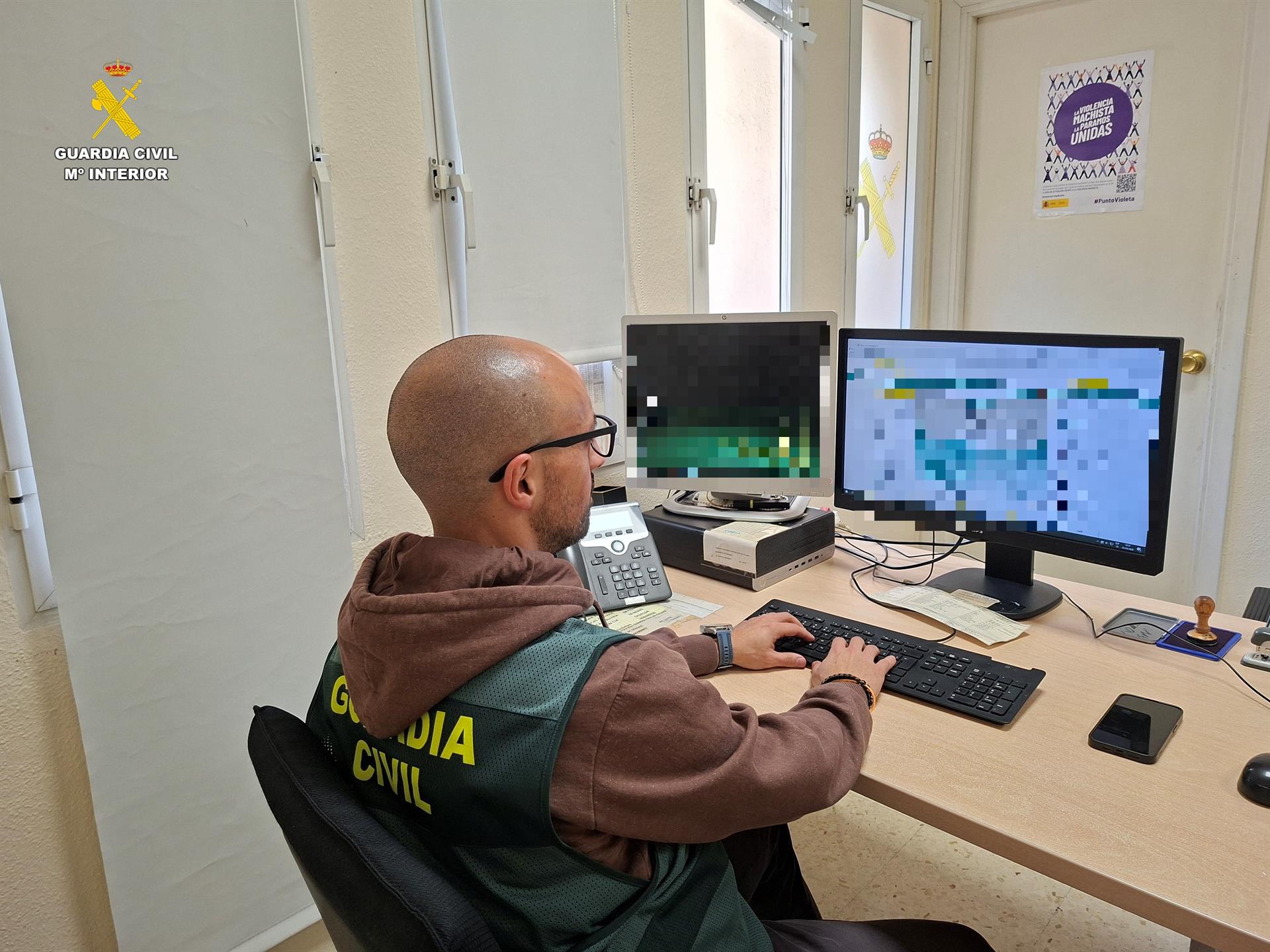 Detingut un metge a Cullera per agredir sexualment dos pacients almenys