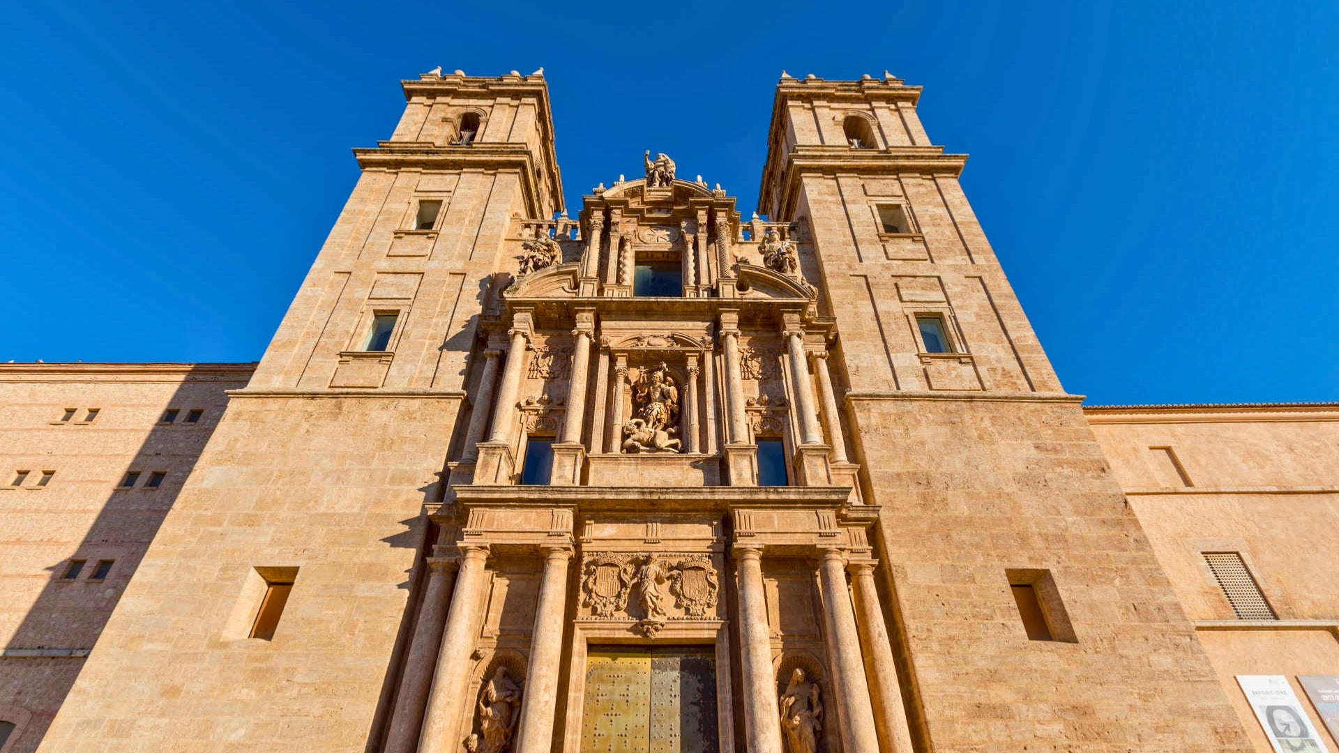 Portada de la façana de Sant Miquel dels Reis | GVA