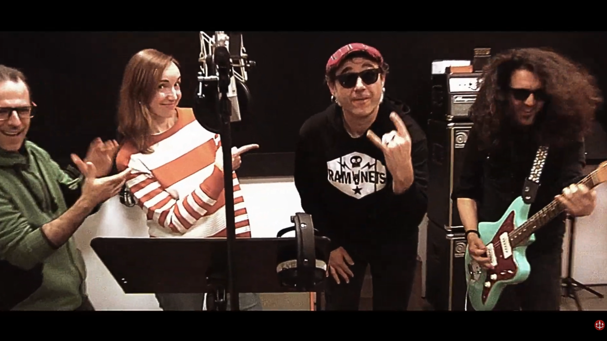 Imatge de ramonets en la gravació del senzil en estudi | Maldito Records