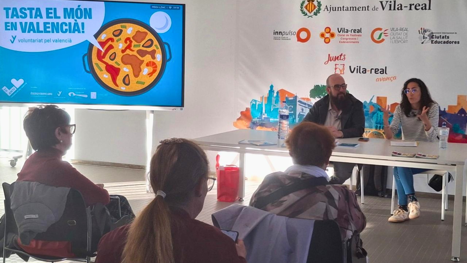 Presentació del llibre del projecte a Vila-real | Ajt Vila-real