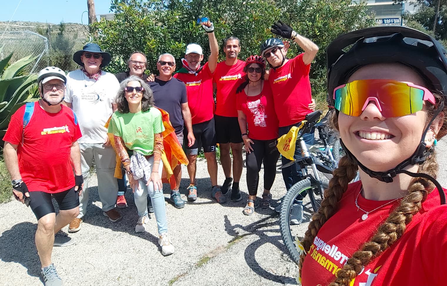 Participants del Correllengua Agermanat al Campello (l'Alacantí) | Maria Amat