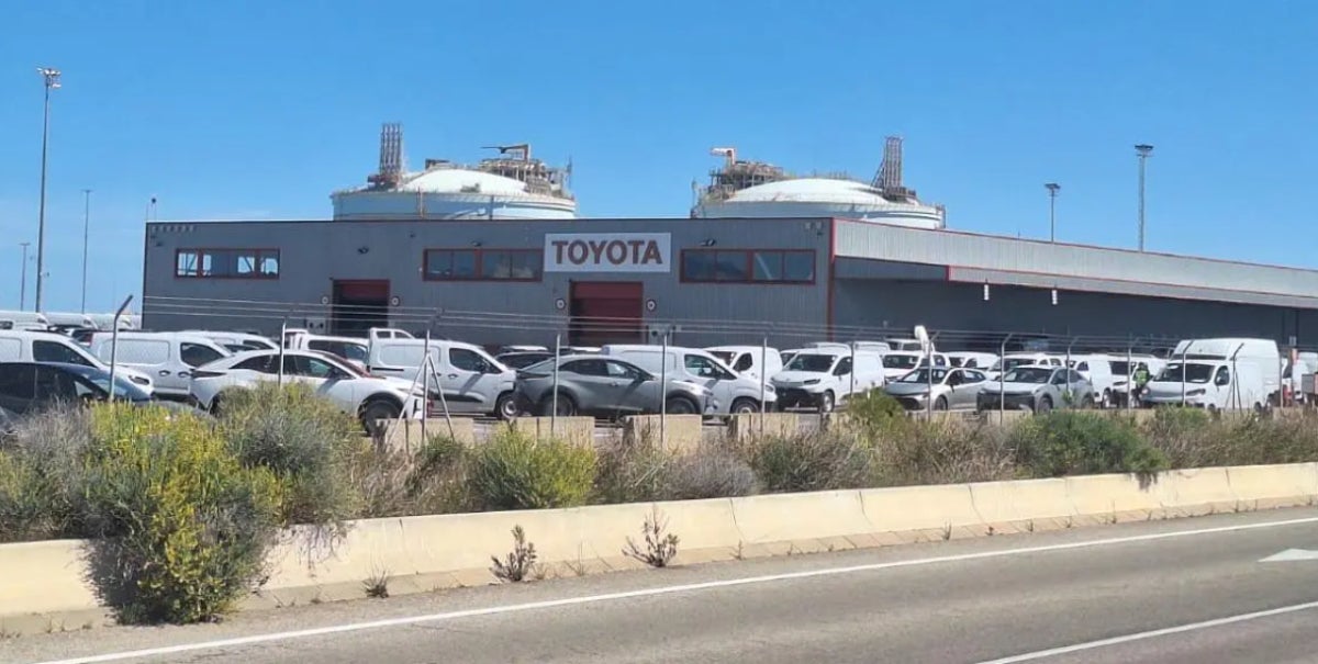 Exterior de l'empresa CEVA FLV de Sagunt, on s'ha desenvolupat el conflicte