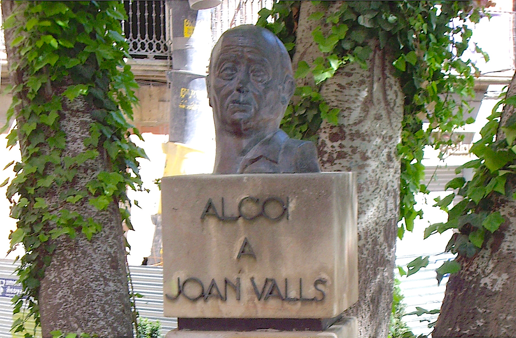 Monument a Joan Valls, a Alcoi | Wikimedia Commons