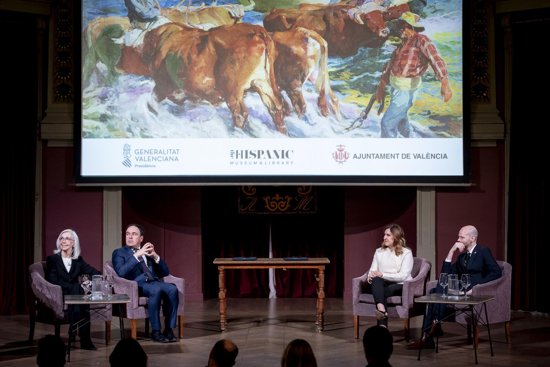 El president de la Generalitat, Juan Francisco Pérez Llorca; l'alcaldessa de València, María José Catalá; el director de la Hispanic Society, Guillaume Kientz, i la besneta de l'artista Joaquín Sorolla, Blanca Pons-Sorolla | A. Pérez Meca | EP