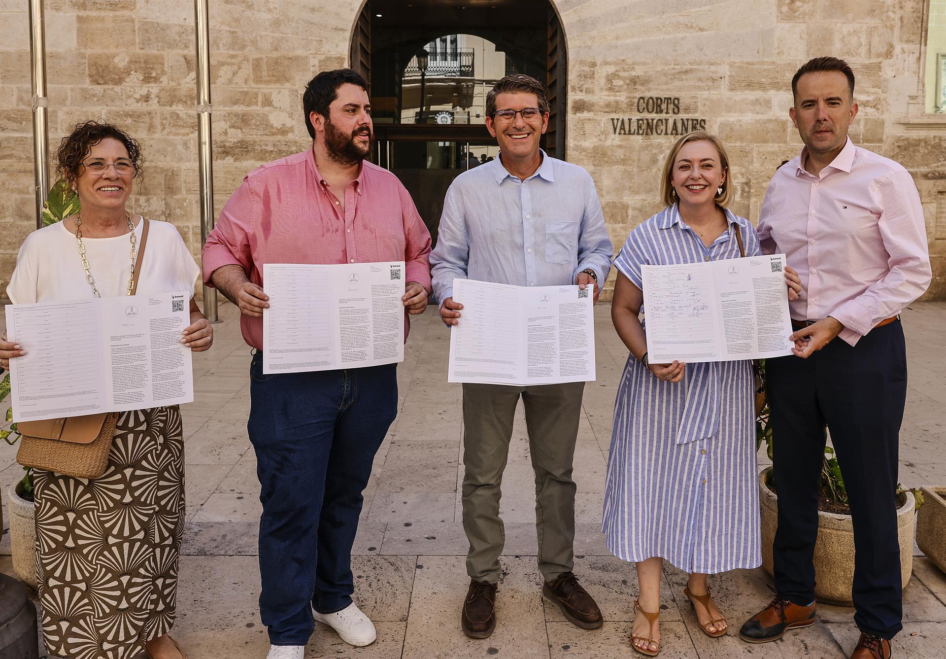 Unió Municipalista clou la campanya per a rebaixar el llindar electoral