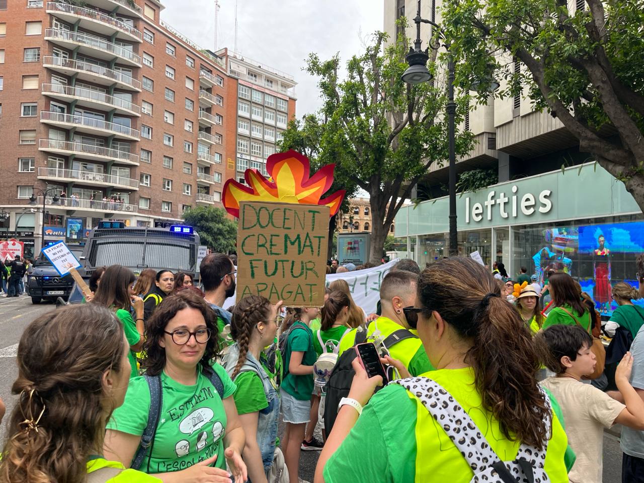 Manifestació a València per l'escola pública, el 15 de maig del 2026 | MVG | DLV