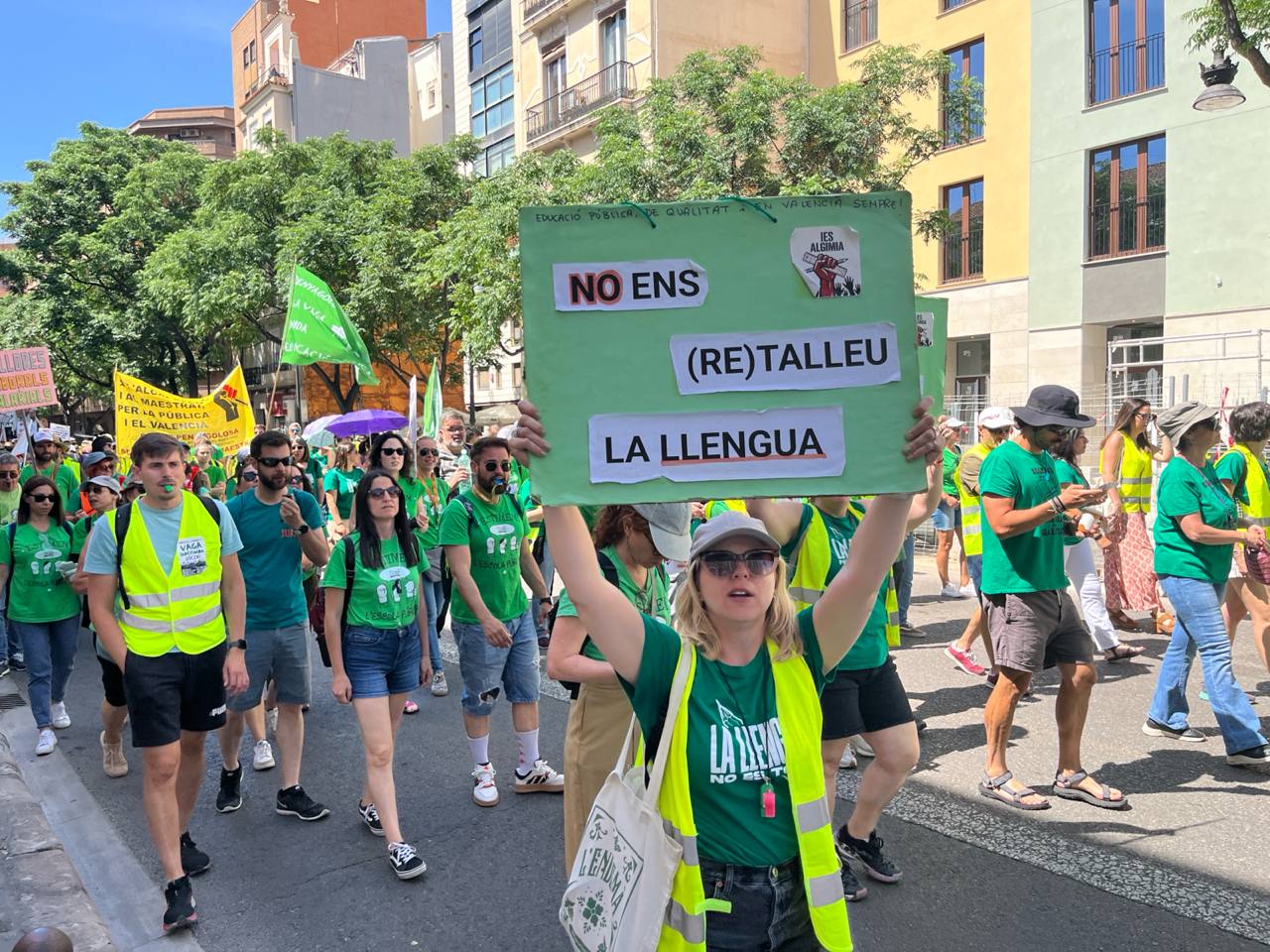 La Conselleria d'Educació suspén tres dies les negociacions en plena vaga indefinida de docents