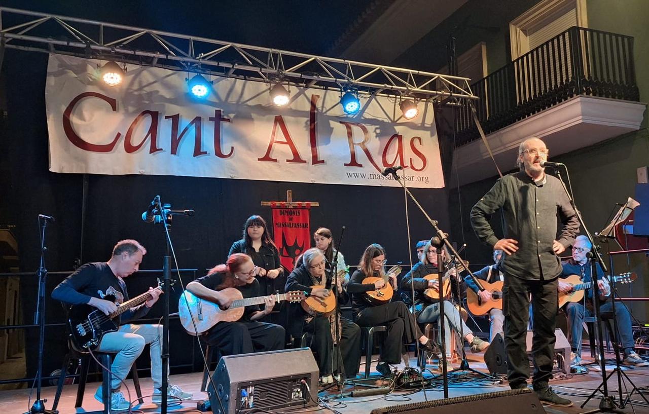 Dissabte 16 de maig se celebra la 30 edició del Cant al Ras de Massalfassar