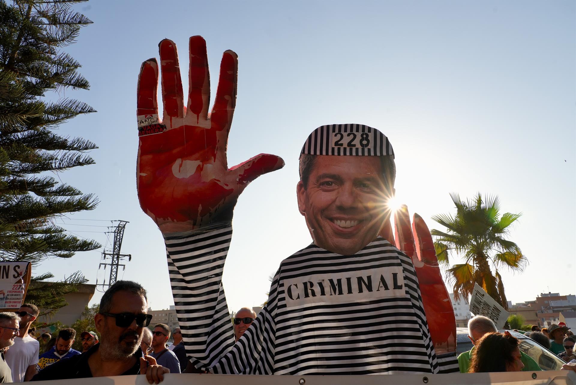 Manifestació 'Mazón a presó', a València | Eduardo Manzana | EP