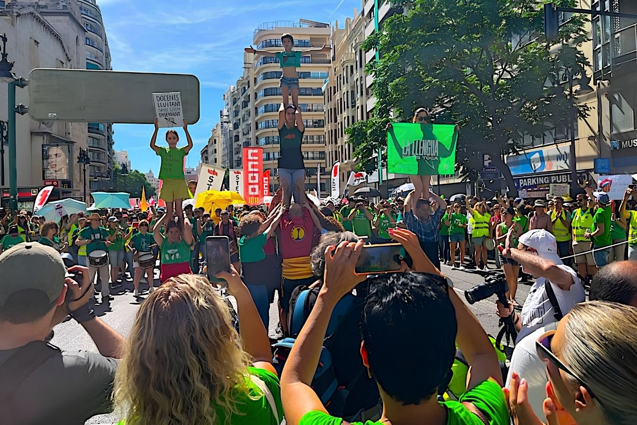 Manifestació a València per l'escola pública, el 27 de maig del 2026 | MVG | DLV