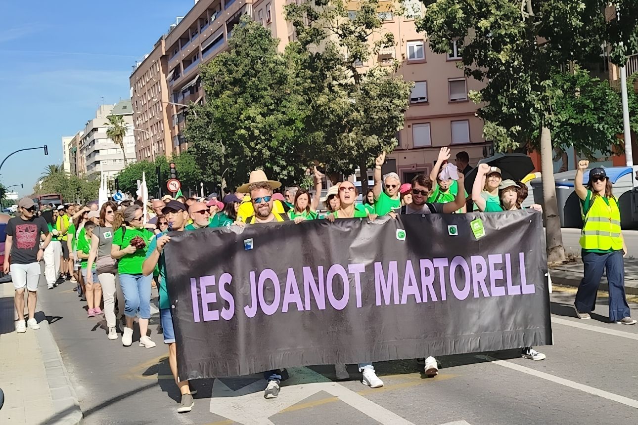 Manifestació a València per l'escola pública, el 27 de maig del 2026 