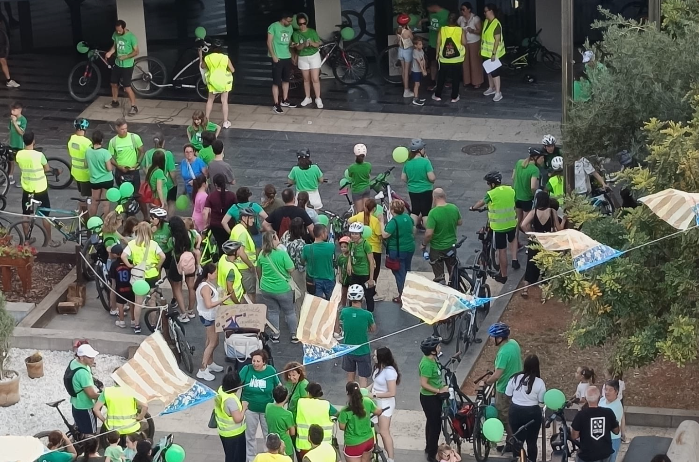 Bicicletada per l'escola pública a Almassora
