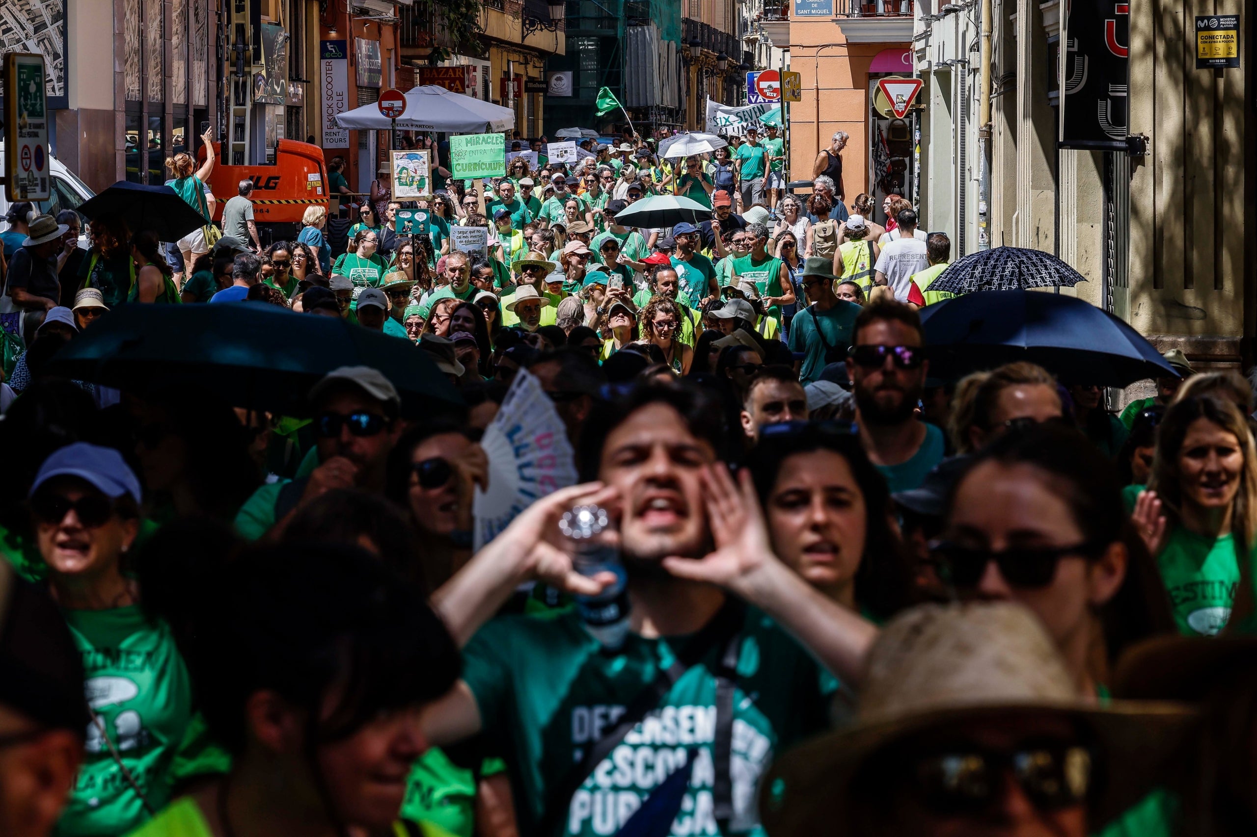 Manifestació a València per l'escola pública, el 4 de juny del 2026 | Rober Solsona | EP