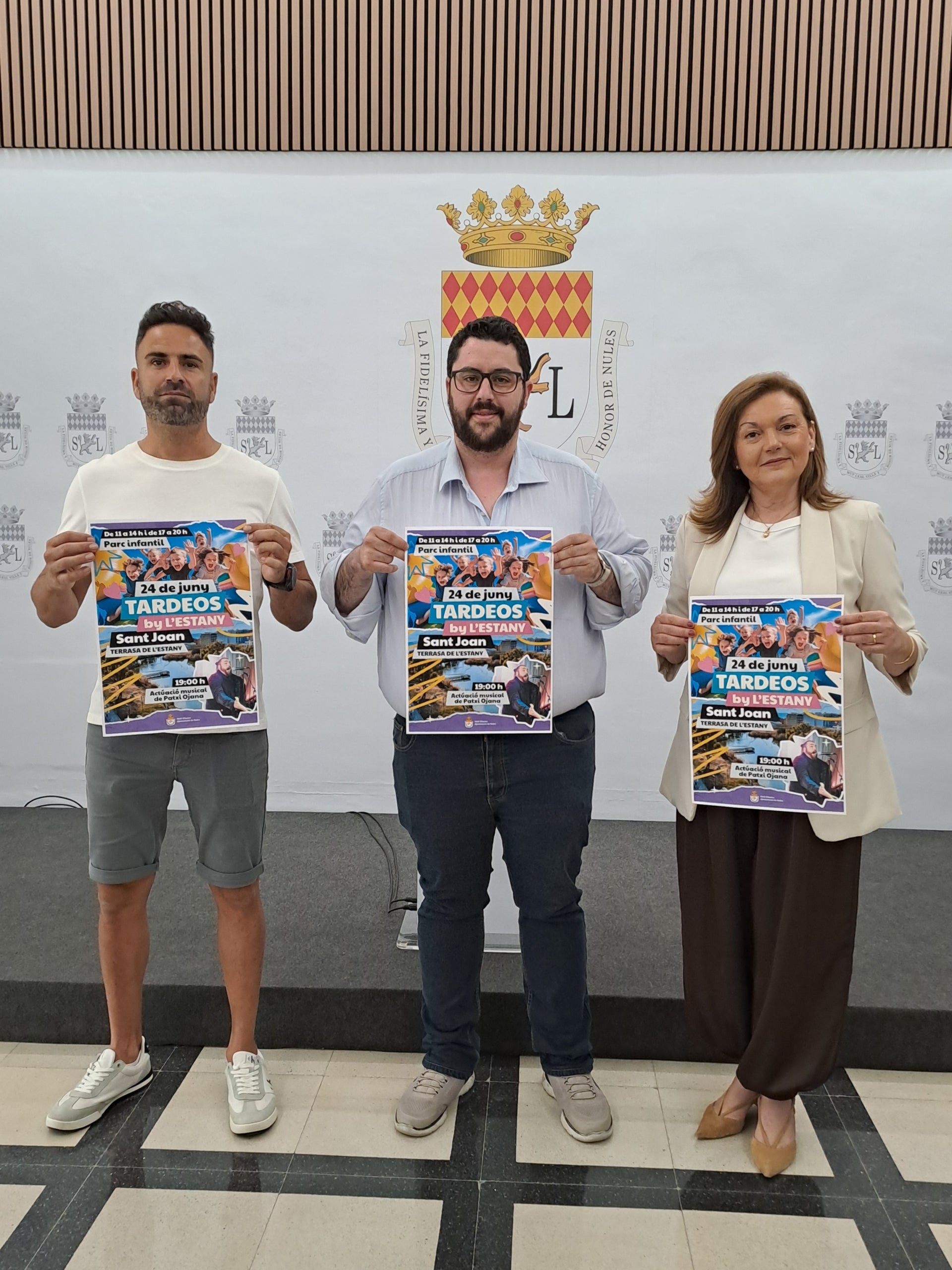 L'alcalde de Nules i els regidors Esteban i Tàrrega presenten els 'tardeos' de l'Estany Fest.