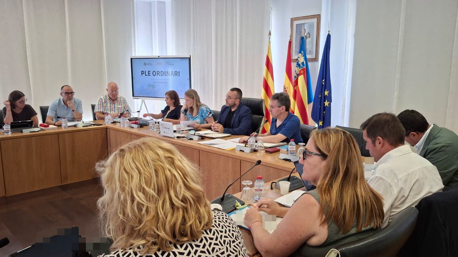 Imatge d'arxiu d'un ple de l'Ajuntament de Vila-real.