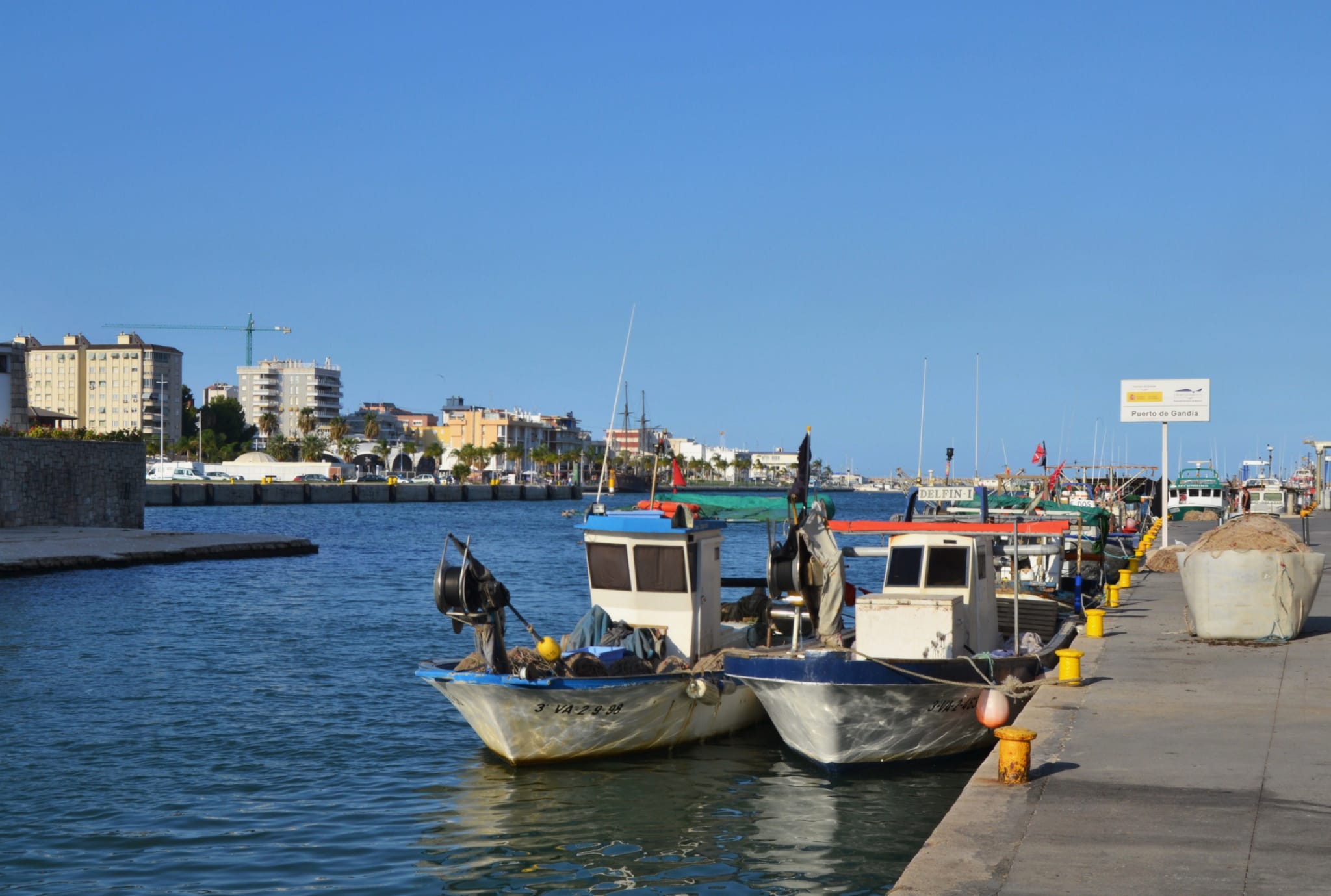 Moll pesquer del Port del Grau de Gandia.