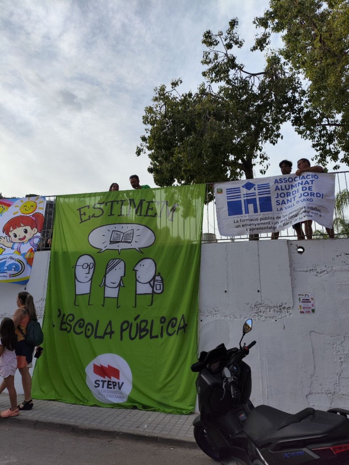 Les reivindicacions han protagonitzat l'inici de curs