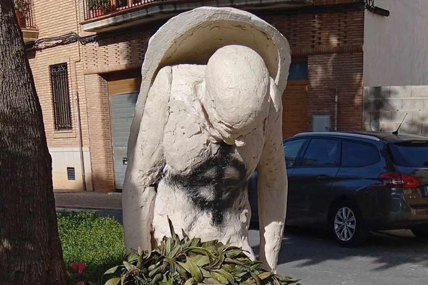 Atac nazi al monument als afusellats pel franquisme de Quart de Poblet