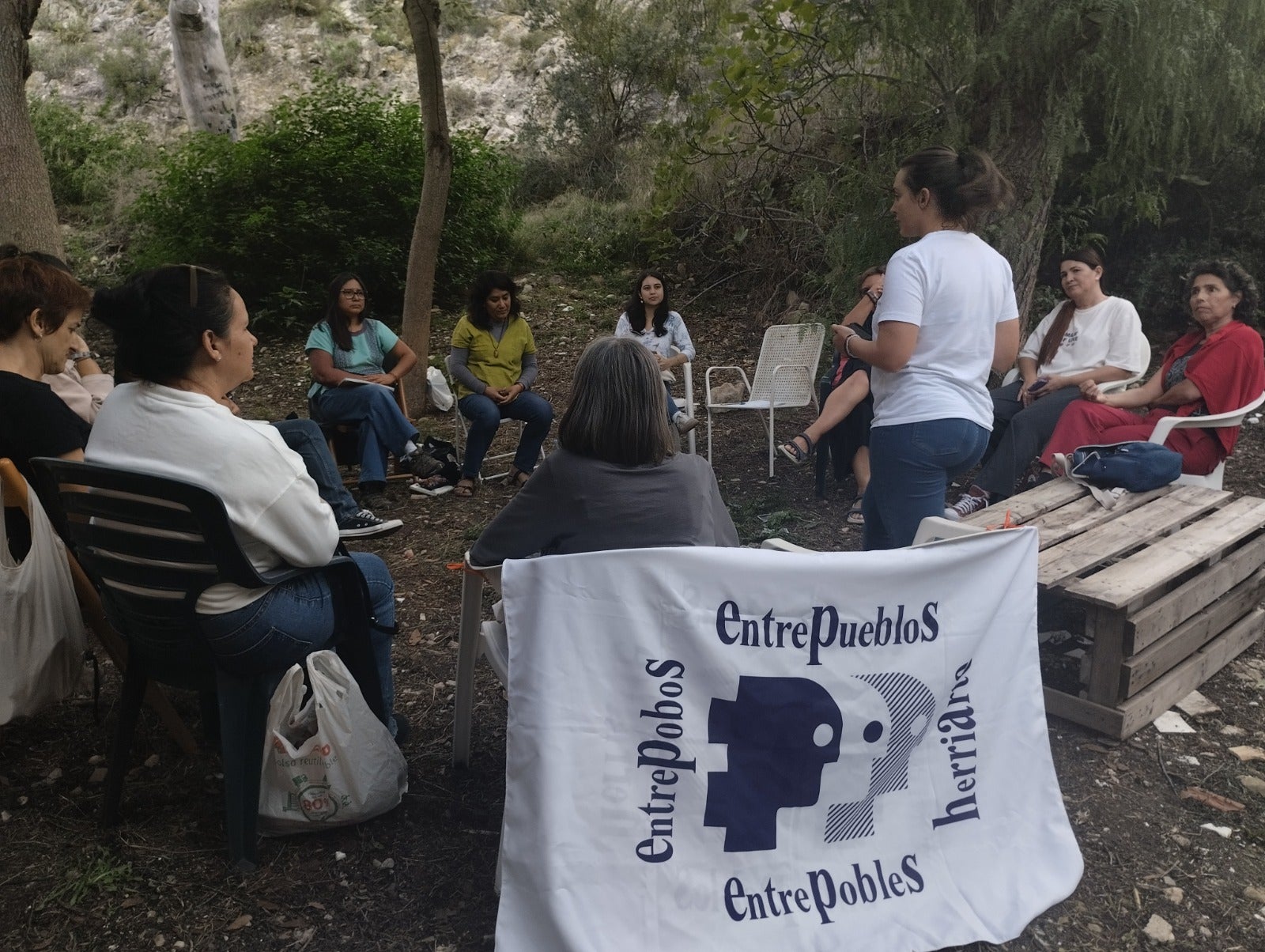 Una trobada entre afectades de la dana del 2024 i els terratrèmols d'Oaxaca va servir per guarir ferides conjuntament