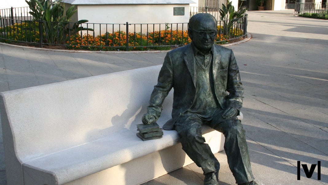 Estàtua de Vicent Andrés Estellés